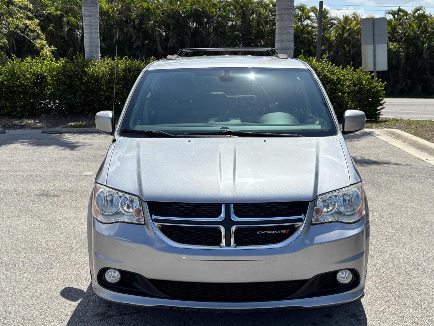 2019 SILVER /BLACK LEATHER Dodge Grand Caravan SXT (2C4RDGCG1KR) with an 3.6L V6 DOHC 24V engine, 6A transmission, located at 11170 Summerlin Square Dr., Fort Myers Beach, FL, 33931, (239) 999-7777, 26.493546, -81.941628 - We have financing available and we accept trades! Fill out a credit application on our website or come by today! If you have any questions, give us a call at (239) 999 - 7777 or visit our website at firstautocredit.com. 11170 Summerlin Square Dr, Fort Myers Beach, FL 33931 - Photo#1