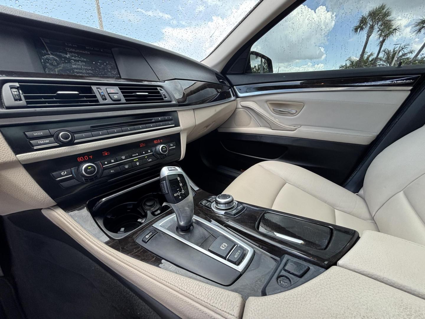 2011 BLACK /OYSTER BMW 5-Series 535i (WBAFR7C55BC) with an 3.0L L6 DOHC 24V engine, located at 11170 Summerlin Square Dr., Fort Myers Beach, FL, 33931, (239) 999-7777, 26.493546, -81.941628 - We have financing available and we accept trades! Fill out a credit application on our website or come by today! If you have any questions, give us a call at (239) 999 - 7777 or visit our website at firstautocredit.com. 11170 Summerlin Square Dr, Fort Myers Beach, FL 33931 - Photo#10