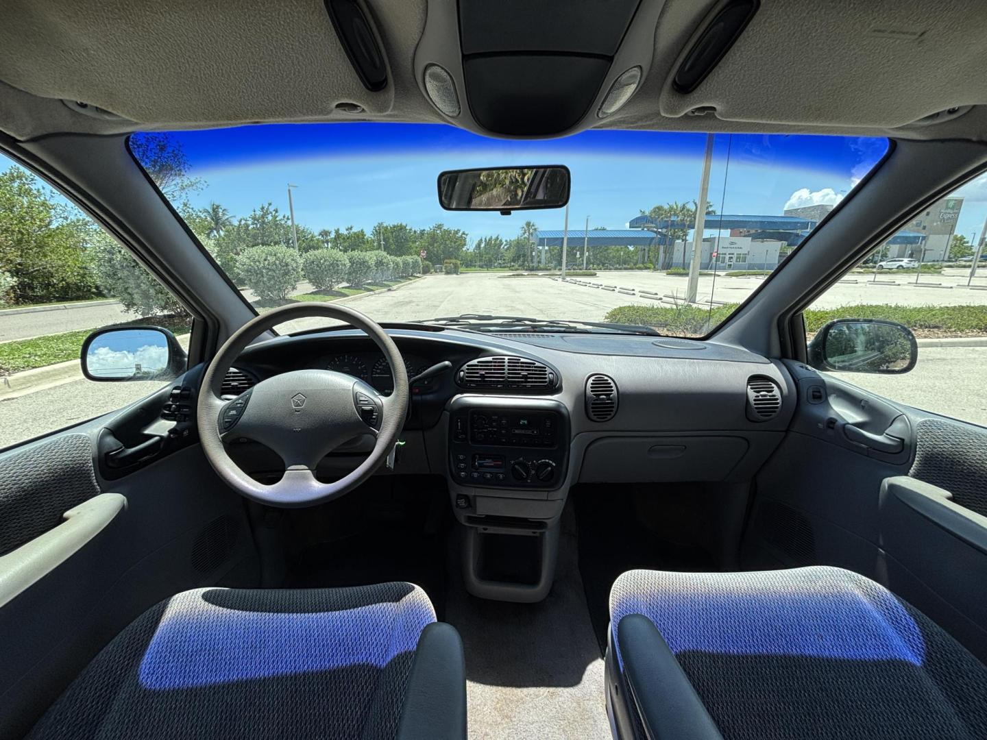 1996 PURPLE Plymouth Grand Voyager SE (2P4GP44R1TR) with an 3.3L V6 OHV 12V engine, located at 11170 Summerlin Square Dr., Fort Myers Beach, FL, 33931, (239) 999-7777, 26.493546, -81.941628 - As Is No Known Issues, Due to Vehicle Age Will Not Be Applicable For Lot Warranty No Financing Options Fresh LOF Cold A/C We have financing available and we accept trades! Fill out a credit application on our website or come by today! If you have any questions, give us a call at (239) 999 - Photo#10