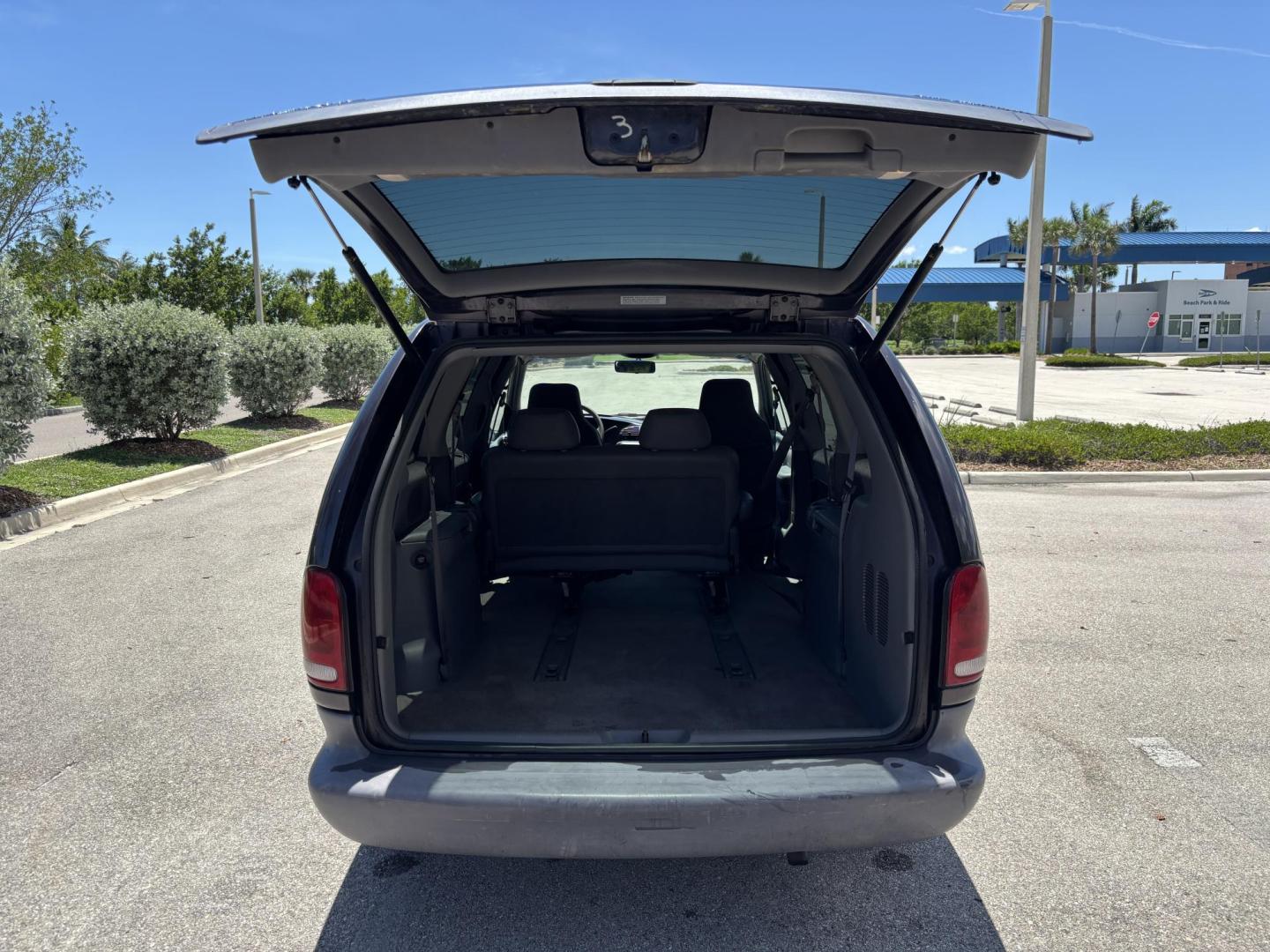 1996 PURPLE Plymouth Grand Voyager SE (2P4GP44R1TR) with an 3.3L V6 OHV 12V engine, located at 11170 Summerlin Square Dr., Fort Myers Beach, FL, 33931, (239) 999-7777, 26.493546, -81.941628 - As Is No Known Issues, Due to Vehicle Age Will Not Be Applicable For Lot Warranty No Financing Options Fresh LOF Cold A/C We have financing available and we accept trades! Fill out a credit application on our website or come by today! If you have any questions, give us a call at (239) 999 - Photo#8