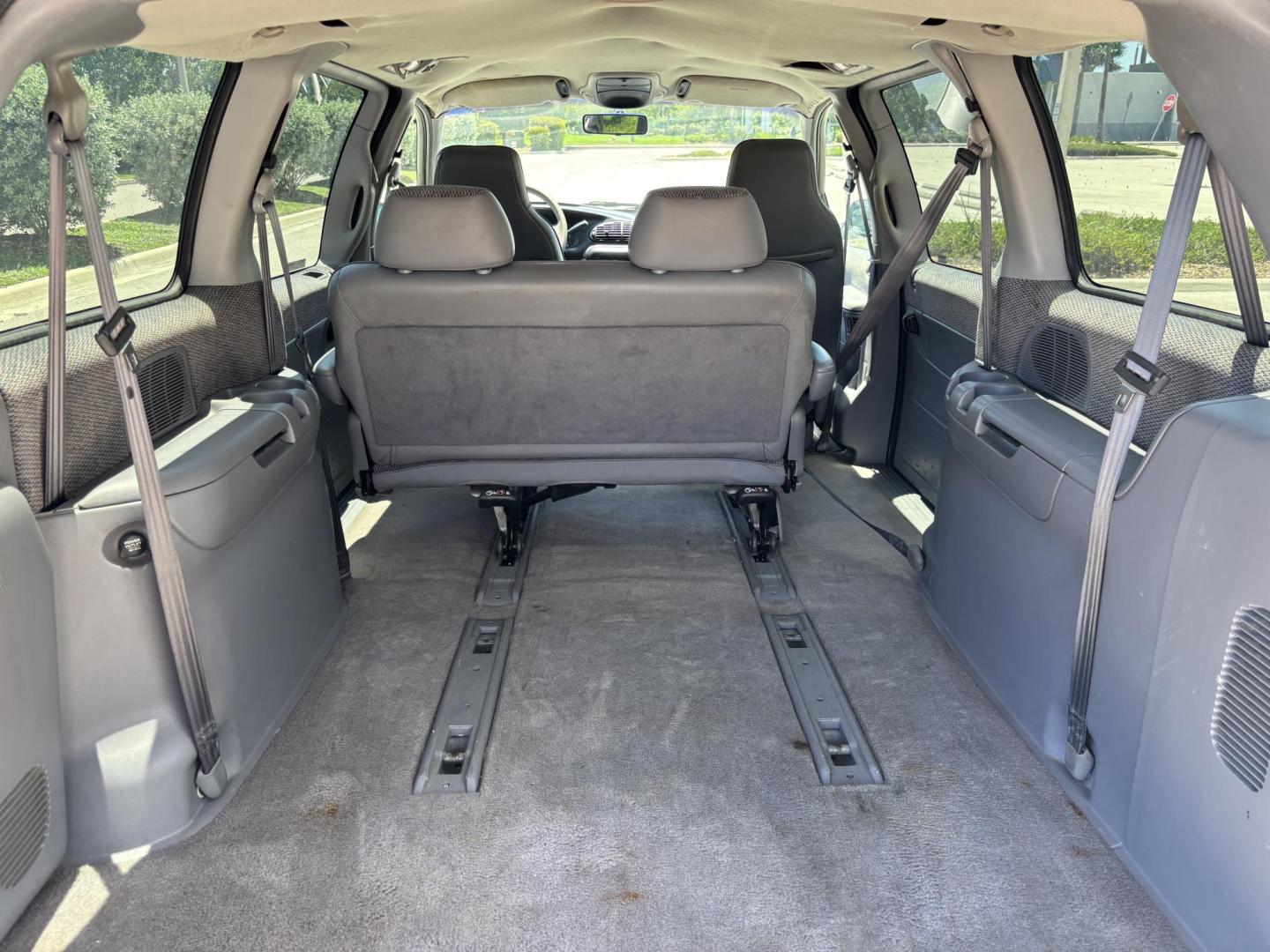 1996 PURPLE Plymouth Grand Voyager SE (2P4GP44R1TR) with an 3.3L V6 OHV 12V engine, located at 11170 Summerlin Square Dr., Fort Myers Beach, FL, 33931, (239) 999-7777, 26.493546, -81.941628 - As Is No Known Issues, Due to Vehicle Age Will Not Be Applicable For Lot Warranty No Financing Options Fresh LOF Cold A/C We have financing available and we accept trades! Fill out a credit application on our website or come by today! If you have any questions, give us a call at (239) 999 - Photo#17