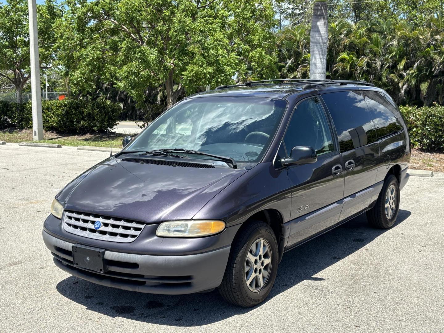 1996 PURPLE Plymouth Grand Voyager SE (2P4GP44R1TR) with an 3.3L V6 OHV 12V engine, located at 11170 Summerlin Square Dr., Fort Myers Beach, FL, 33931, (239) 999-7777, 26.493546, -81.941628 - As Is No Known Issues, Due to Vehicle Age Will Not Be Applicable For Lot Warranty No Financing Options Fresh LOF Cold A/C We have financing available and we accept trades! Fill out a credit application on our website or come by today! If you have any questions, give us a call at (239) 999 - Photo#0