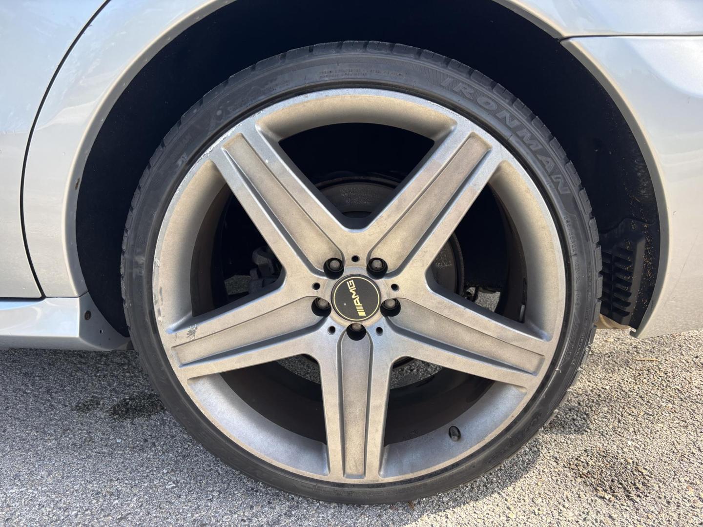 2006 SILVER /BLACK Mercedes-Benz R-Class R350 (4JGCB65E76A) with an 3.5L V6 DOHC 24V engine, 7-Speed Automatic Overdrive transmission, located at 11170 Summerlin Square Dr., Fort Myers Beach, FL, 33931, (239) 999-7777, 26.493546, -81.941628 - As Is Not Eligible for Buy Here Pay Here - Photo#55
