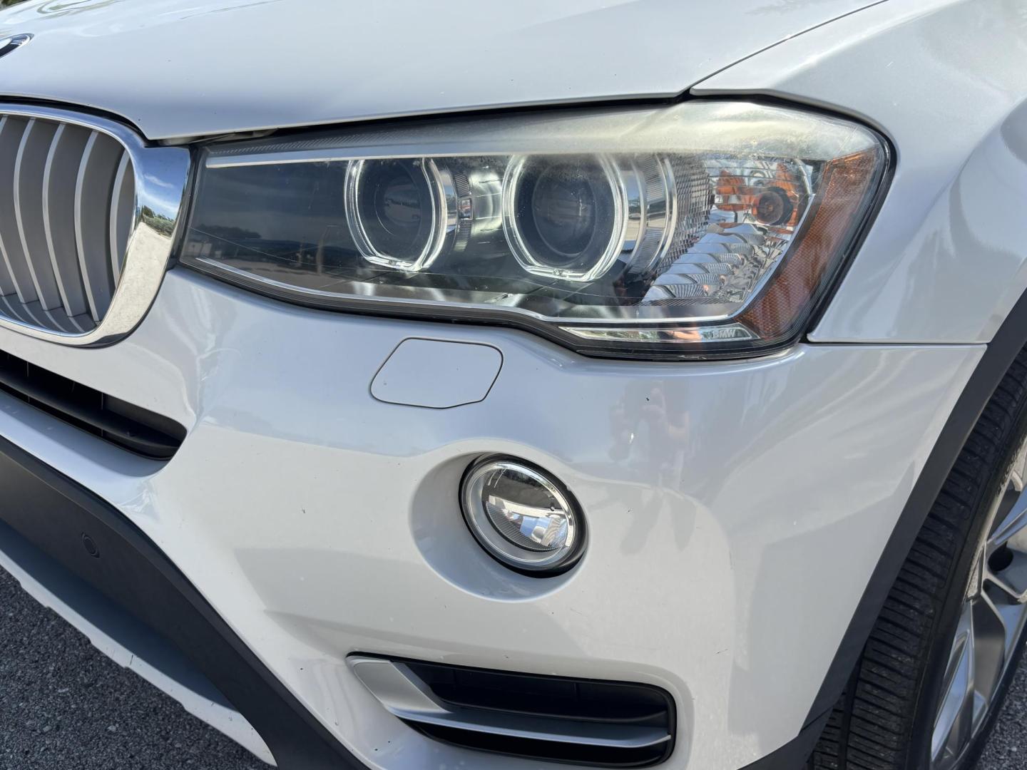 2016 WHITE /BROWN BMW X3 xDrive28i (5UXWX9C5XG0) with an 2.0L L4 DOHC 16V engine, 8-Speed Automatic transmission, located at 11170 Summerlin Square Dr., Fort Myers Beach, FL, 33931, (239) 999-7777, 26.493546, -81.941628 - We have financing available and we accept trades! Fill out a credit application on our website or come by today! If you have any questions, give us a call at (239) 999 - 7777 or visit our website at firstautocredit.com. 11170 Summerlin Square Dr, Fort Myers Beach, FL 33931 2 Owner No Damage - Photo#48