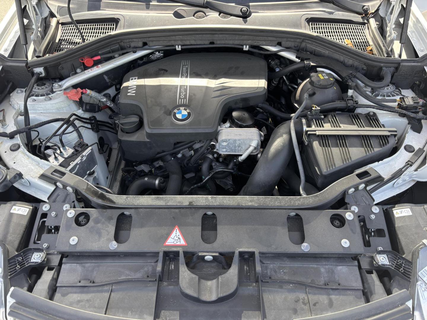2016 WHITE /BROWN BMW X3 xDrive28i (5UXWX9C5XG0) with an 2.0L L4 DOHC 16V engine, 8-Speed Automatic transmission, located at 11170 Summerlin Square Dr., Fort Myers Beach, FL, 33931, (239) 999-7777, 26.493546, -81.941628 - We have financing available and we accept trades! Fill out a credit application on our website or come by today! If you have any questions, give us a call at (239) 999 - 7777 or visit our website at firstautocredit.com. 11170 Summerlin Square Dr, Fort Myers Beach, FL 33931 2 Owner No Damage - Photo#63