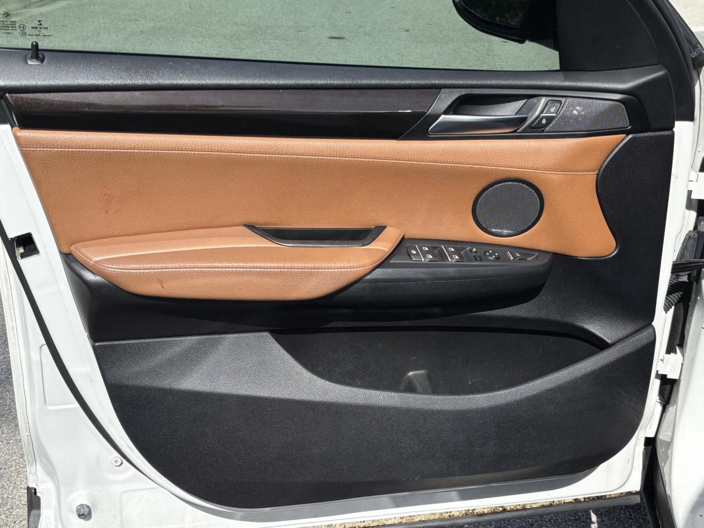 2016 WHITE /BROWN BMW X3 xDrive28i (5UXWX9C5XG0) with an 2.0L L4 DOHC 16V engine, 8-Speed Automatic transmission, located at 11170 Summerlin Square Dr., Fort Myers Beach, FL, 33931, (239) 999-7777, 26.493546, -81.941628 - We have financing available and we accept trades! Fill out a credit application on our website or come by today! If you have any questions, give us a call at (239) 999 - 7777 or visit our website at firstautocredit.com. 11170 Summerlin Square Dr, Fort Myers Beach, FL 33931 2 Owner No Damage - Photo#18