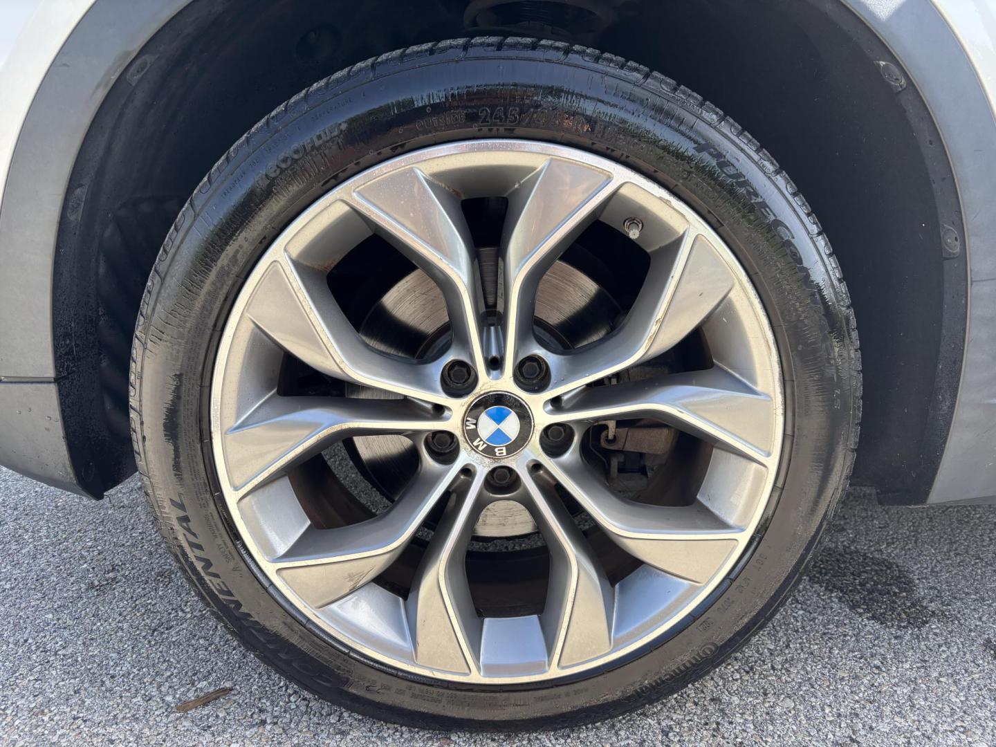 2016 WHITE /BROWN BMW X3 xDrive28i (5UXWX9C5XG0) with an 2.0L L4 DOHC 16V engine, 8-Speed Automatic transmission, located at 11170 Summerlin Square Dr., Fort Myers Beach, FL, 33931, (239) 999-7777, 26.493546, -81.941628 - We have financing available and we accept trades! Fill out a credit application on our website or come by today! If you have any questions, give us a call at (239) 999 - 7777 or visit our website at firstautocredit.com. 11170 Summerlin Square Dr, Fort Myers Beach, FL 33931 2 Owner No Damage - Photo#69