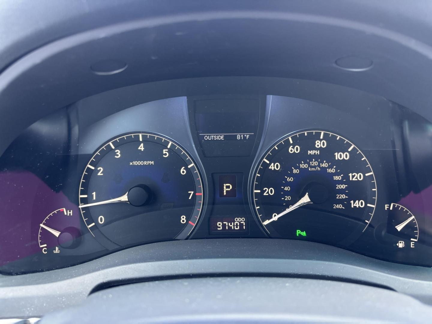 2010 SILVER /OYSTER Lexus RX 350 AWD (2T2BK1BA6AC) with an 3.5L V6 DOHC 24V engine, 5-Speed Automatic transmission, located at 11170 Summerlin Square Dr., Fort Myers Beach, FL, 33931, (239) 999-7777, 26.493546, -81.941628 - We have financing available and we accept trades! Fill out a credit application on our website or come by today! If you have any questions, give us a call at (239) 999 - 7777 or visit our website at firstautocredit.com. 11170 Summerlin Square Dr, Fort Myers Beach, FL 33931 Carfax 2 Owner M - Photo#19