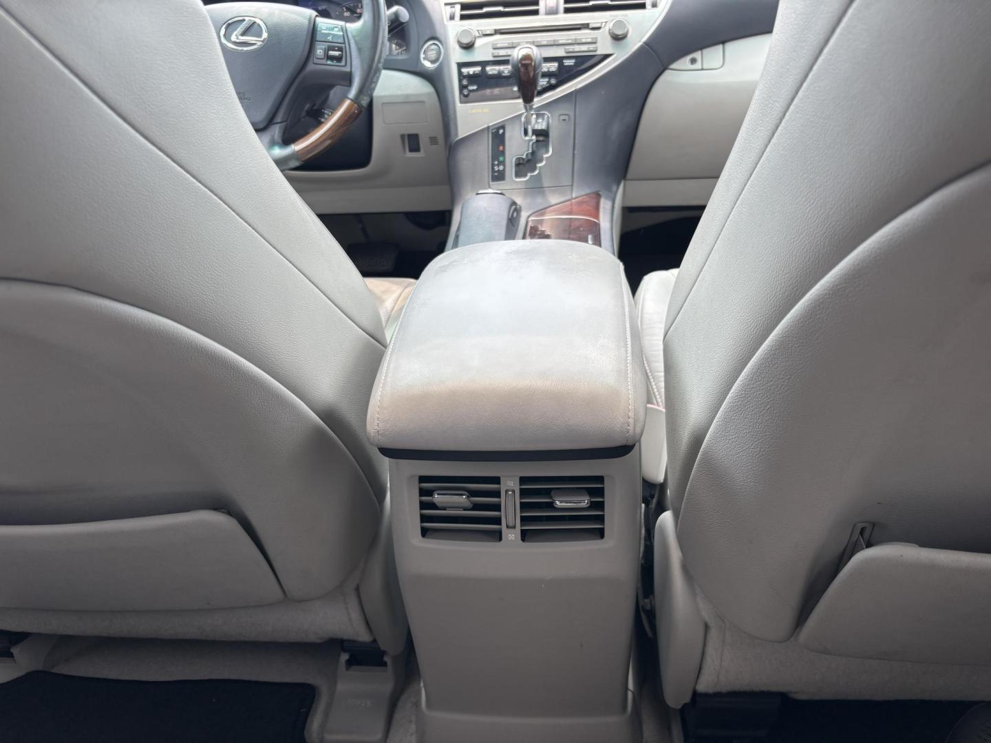 2010 SILVER /OYSTER Lexus RX 350 AWD (2T2BK1BA6AC) with an 3.5L V6 DOHC 24V engine, 5-Speed Automatic transmission, located at 11170 Summerlin Square Dr., Fort Myers Beach, FL, 33931, (239) 999-7777, 26.493546, -81.941628 - We have financing available and we accept trades! Fill out a credit application on our website or come by today! If you have any questions, give us a call at (239) 999 - 7777 or visit our website at firstautocredit.com. 11170 Summerlin Square Dr, Fort Myers Beach, FL 33931 Carfax 2 Owner M - Photo#14