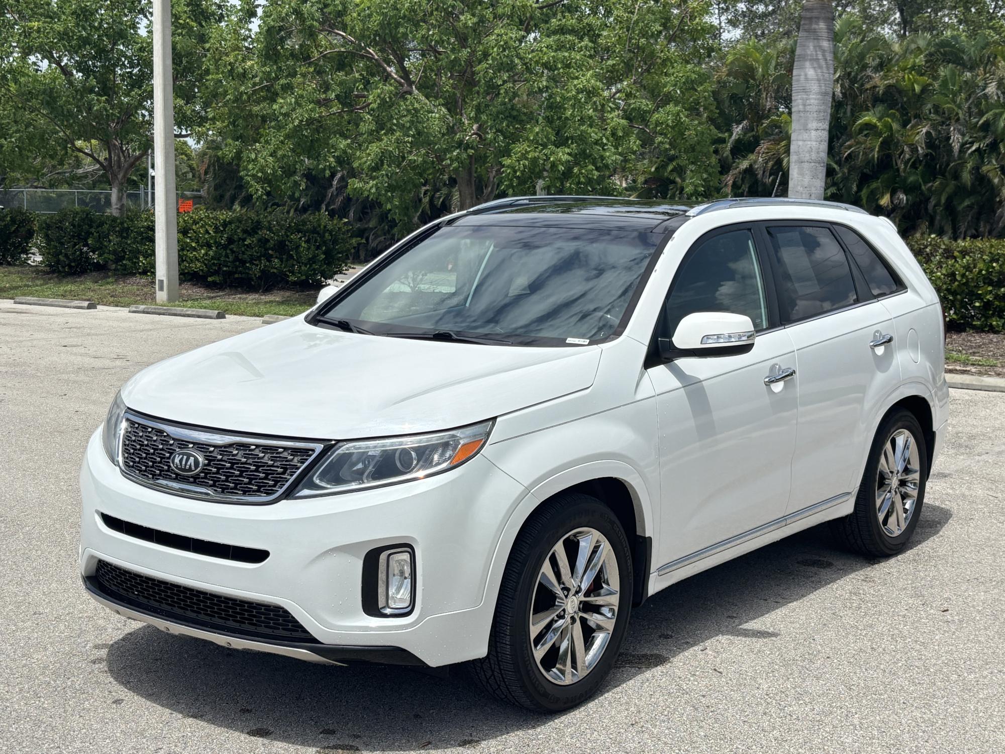 photo of 2014 Kia Sorento SX V6 FWD