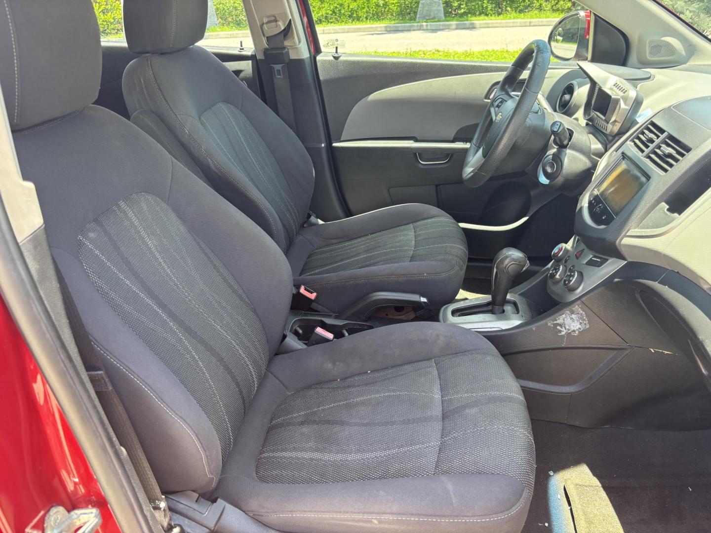 2013 RED /DARK GRAY Chevrolet Sonic LT Auto 5-Door (1G1JC6SH1D4) with an 1.8L L4 DOHC 24V FFV engine, 6-Speed Automatic transmission, located at 11170 Summerlin Square Dr., Fort Myers Beach, FL, 33931, (239) 999-7777, 26.493546, -81.941628 - We have financing available and we accept trades! Fill out a credit application on our website or come by today! If you have any questions, give us a call at (239) 999 - 7777 or visit our website at firstautocredit.com. 11170 Summerlin Square Dr, Fort Myers Beach, FL 33931 Carfax 2 Owner M - Photo#10