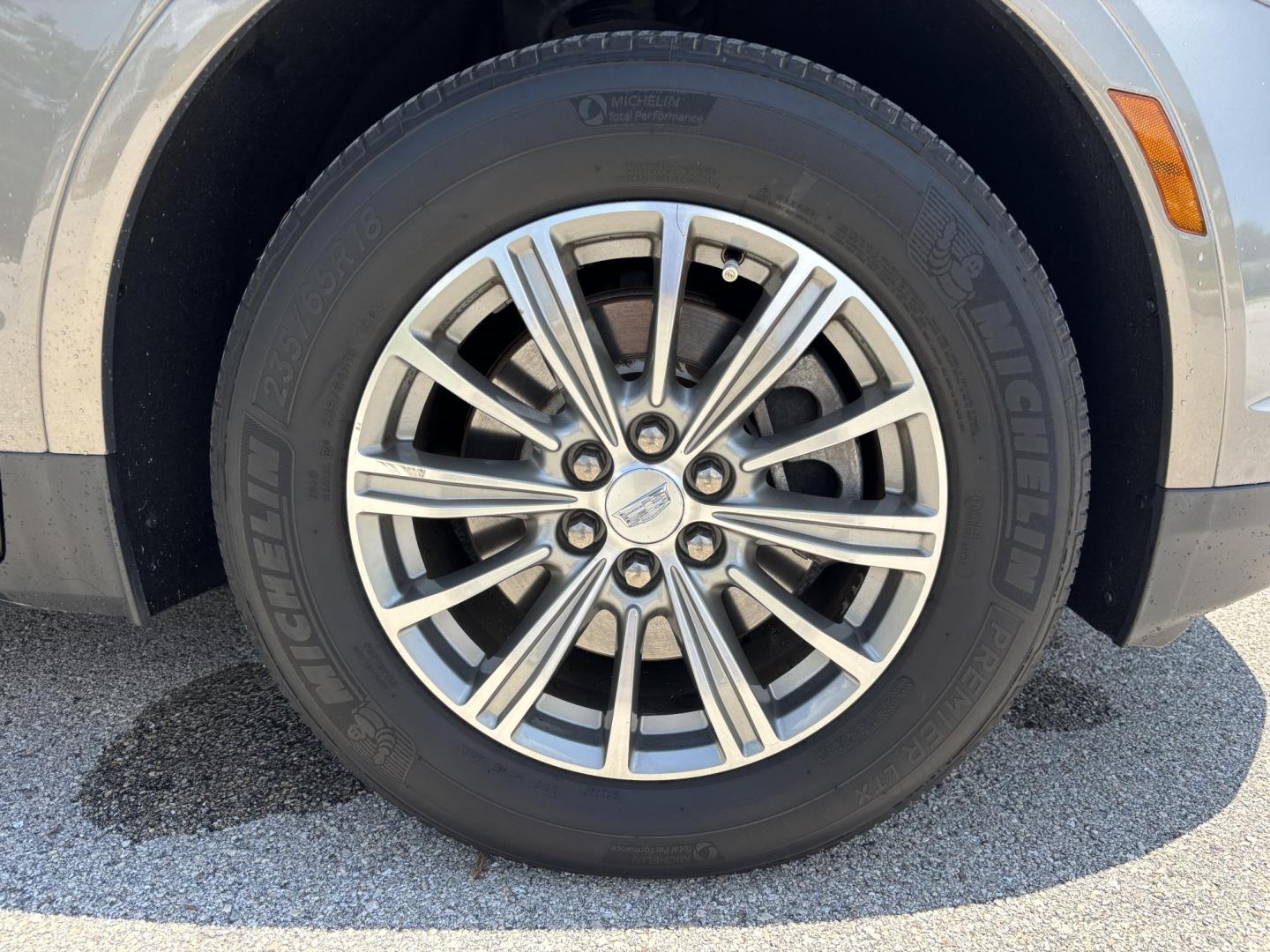 2018 BROWN /TAN Cadillac XT5 Luxury (1GYKNCRS5JZ) with an 3.6L V6 DOHC 24V engine, 8A transmission, located at 11170 Summerlin Square Dr., Fort Myers Beach, FL, 33931, (239) 999-7777, 26.493546, -81.941628 - We have financing available and we accept trades! Fill out a credit application on our website or come by today! If you have any questions, give us a call at (239) 999 - 7777 or visit our website at firstautocredit.com. 11170 Summerlin Square Dr, Fort Myers Beach, FL 33931 Carfax 1 Owner C - Photo#42
