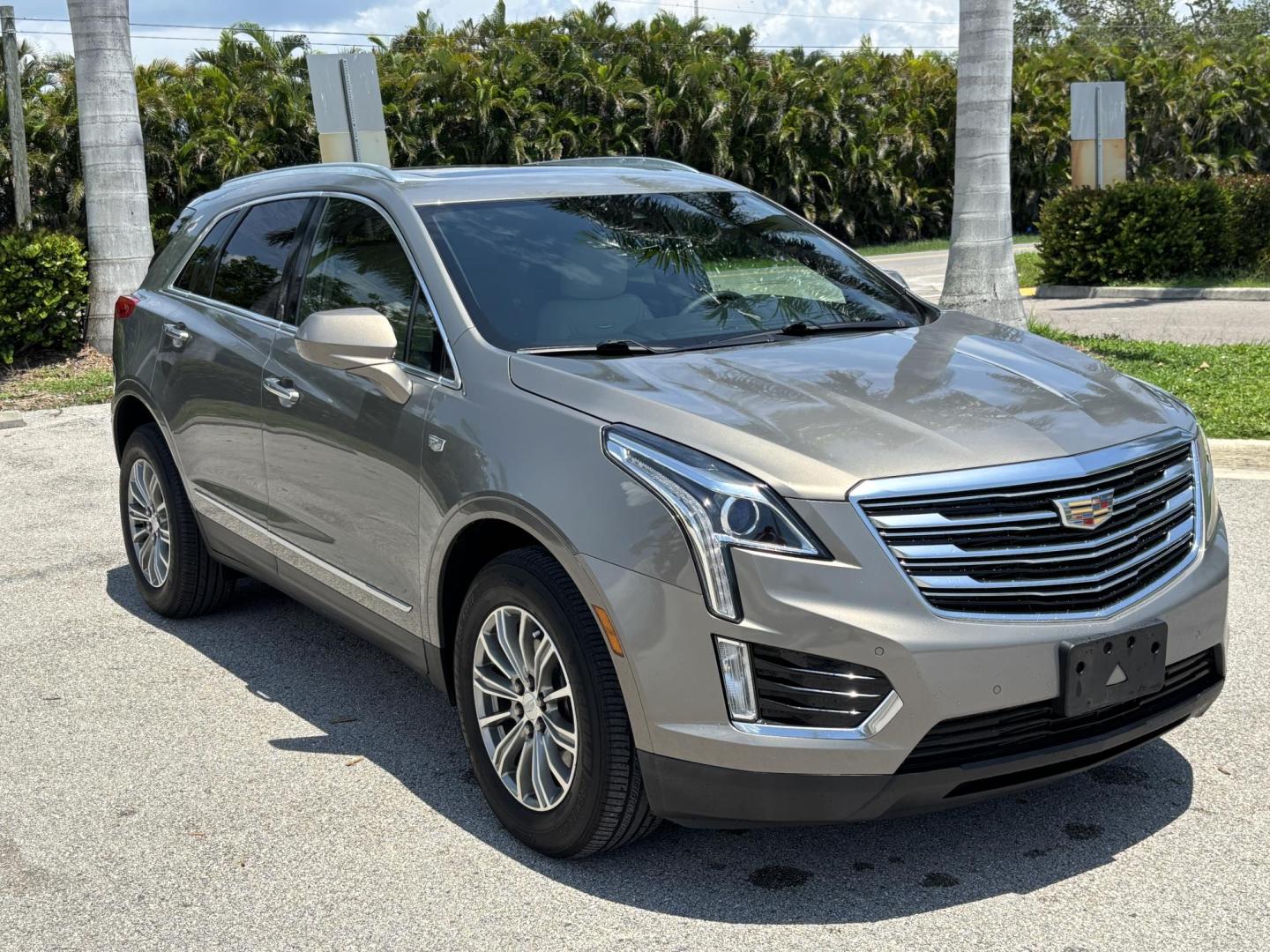 2018 BROWN /TAN Cadillac XT5 Luxury (1GYKNCRS5JZ) with an 3.6L V6 DOHC 24V engine, 8A transmission, located at 11170 Summerlin Square Dr., Fort Myers Beach, FL, 33931, (239) 999-7777, 26.493546, -81.941628 - We have financing available and we accept trades! Fill out a credit application on our website or come by today! If you have any questions, give us a call at (239) 999 - 7777 or visit our website at firstautocredit.com. 11170 Summerlin Square Dr, Fort Myers Beach, FL 33931 Carfax 1 Owner C - Photo#2