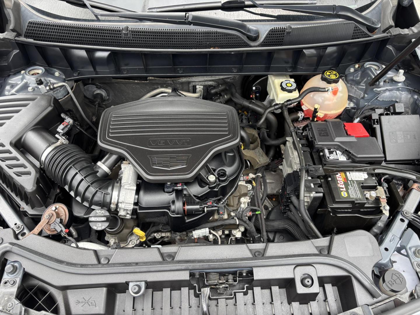 2018 BROWN /TAN Cadillac XT5 Luxury (1GYKNCRS5JZ) with an 3.6L V6 DOHC 24V engine, 8A transmission, located at 11170 Summerlin Square Dr., Fort Myers Beach, FL, 33931, (239) 999-7777, 26.493546, -81.941628 - We have financing available and we accept trades! Fill out a credit application on our website or come by today! If you have any questions, give us a call at (239) 999 - 7777 or visit our website at firstautocredit.com. 11170 Summerlin Square Dr, Fort Myers Beach, FL 33931 Carfax 1 Owner C - Photo#41