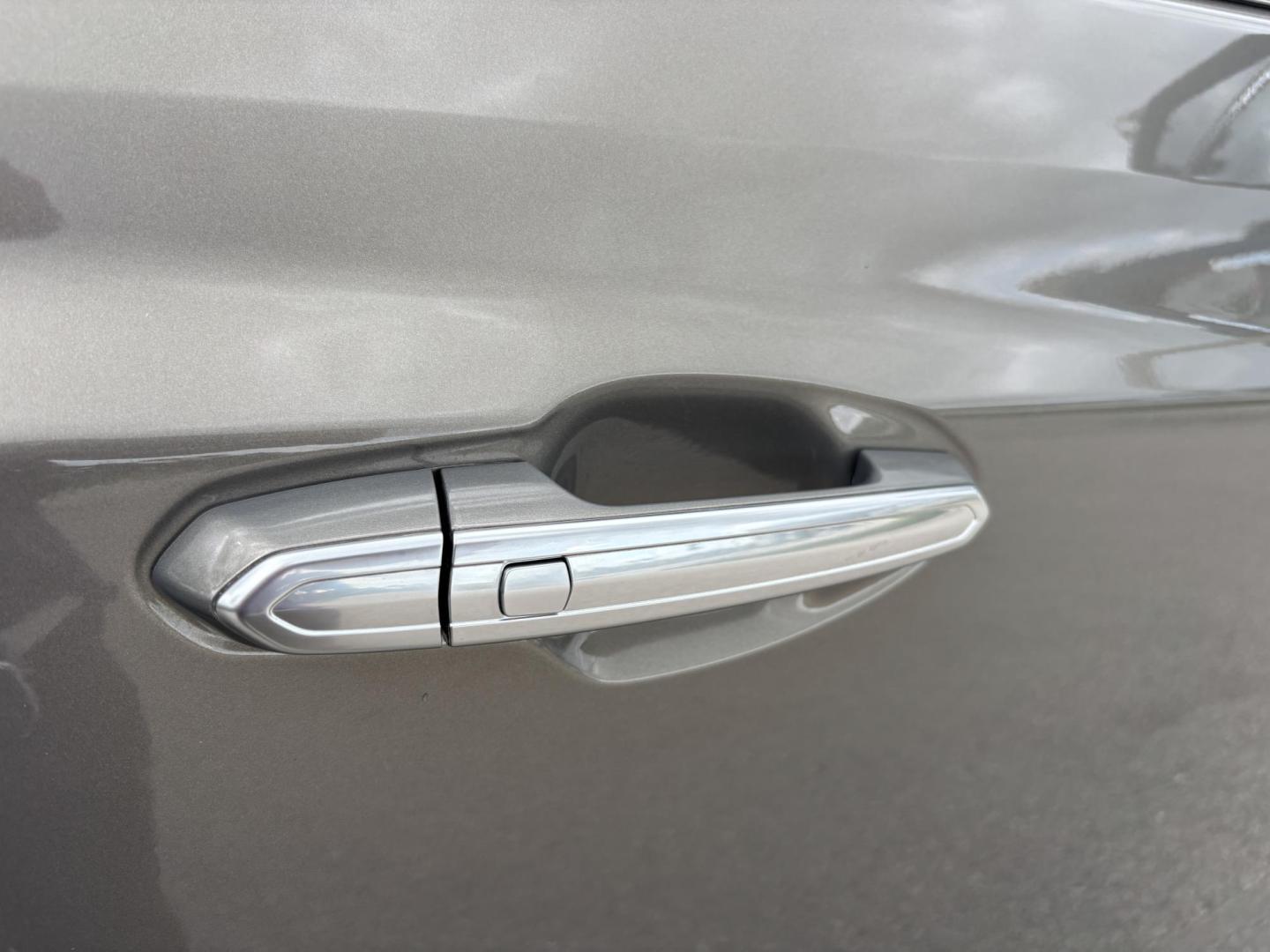 2018 BROWN /TAN Cadillac XT5 Luxury (1GYKNCRS5JZ) with an 3.6L V6 DOHC 24V engine, 8A transmission, located at 11170 Summerlin Square Dr., Fort Myers Beach, FL, 33931, (239) 999-7777, 26.493546, -81.941628 - We have financing available and we accept trades! Fill out a credit application on our website or come by today! If you have any questions, give us a call at (239) 999 - 7777 or visit our website at firstautocredit.com. 11170 Summerlin Square Dr, Fort Myers Beach, FL 33931 Carfax 1 Owner C - Photo#39