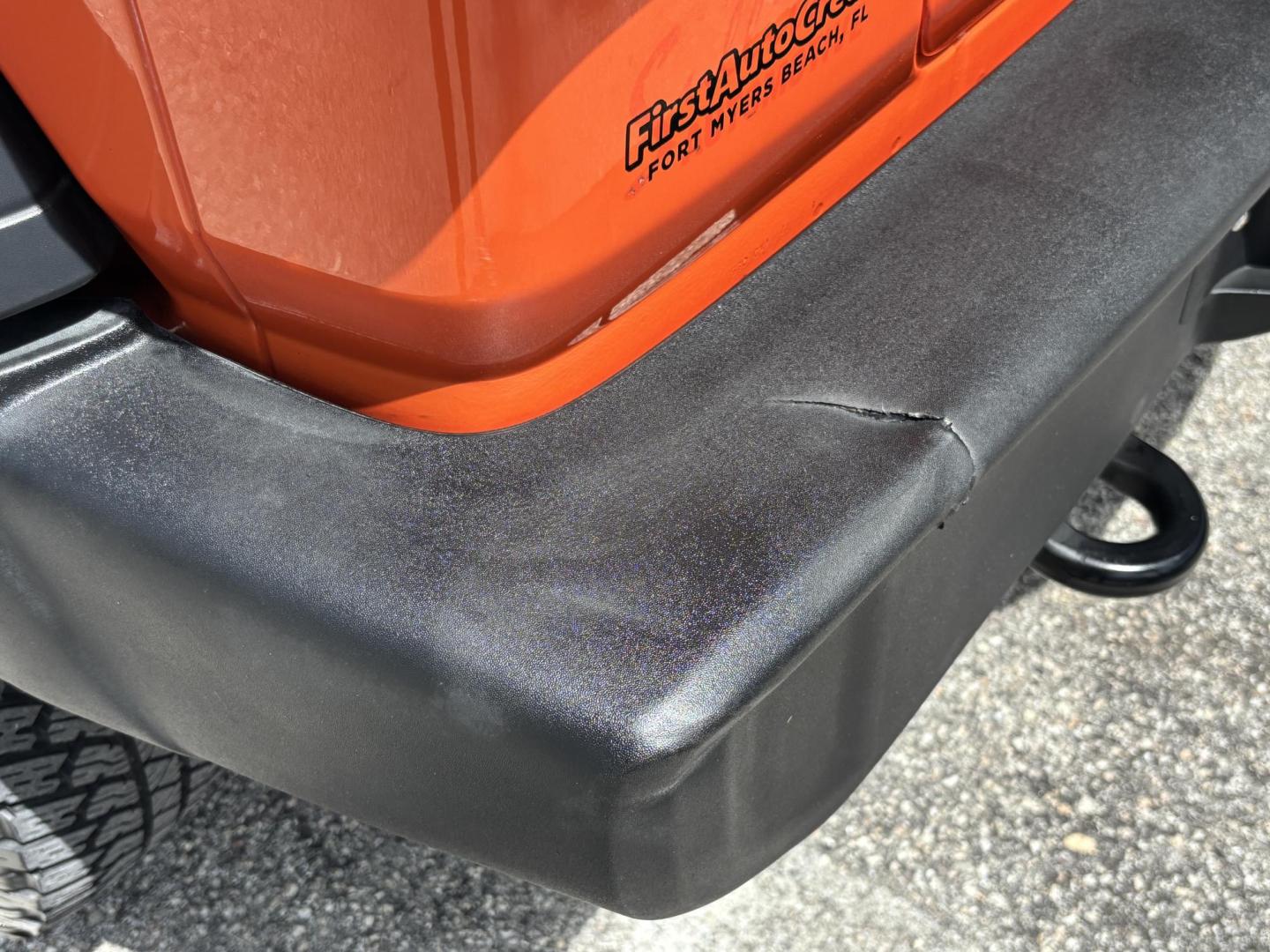 2018 ORANGE /charcoal Jeep Wrangler Unlimited Sport (1C4HJXDN1JW) with an 2.0L L4 DOHC 16V TURBO engine, 6A transmission, located at 11170 Summerlin Square Dr., Fort Myers Beach, FL, 33931, (239) 999-7777, 26.493546, -81.941628 - We have financing available and we accept trades! Fill out a credit application on our website or come by today! If you have any questions, give us a call at (239) 999 - 7777 or visit our website at firstautocredit.com. 11170 Summerlin Square Dr, Fort Myers Beach, FL 33931 No Damage No Acci - Photo#63