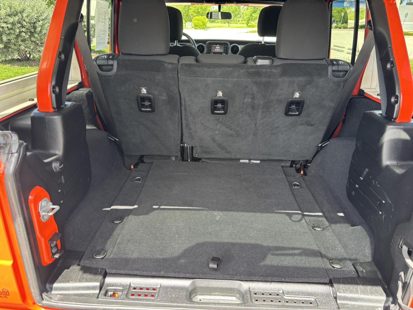 2018 ORANGE /charcoal Jeep Wrangler Unlimited Sport (1C4HJXDN1JW) with an 2.0L L4 DOHC 16V TURBO engine, 6A transmission, located at 11170 Summerlin Square Dr., Fort Myers Beach, FL, 33931, (239) 999-7777, 26.493546, -81.941628 - We have financing available and we accept trades! Fill out a credit application on our website or come by today! If you have any questions, give us a call at (239) 999 - 7777 or visit our website at firstautocredit.com. 11170 Summerlin Square Dr, Fort Myers Beach, FL 33931 No Damage No Acci - Photo#48