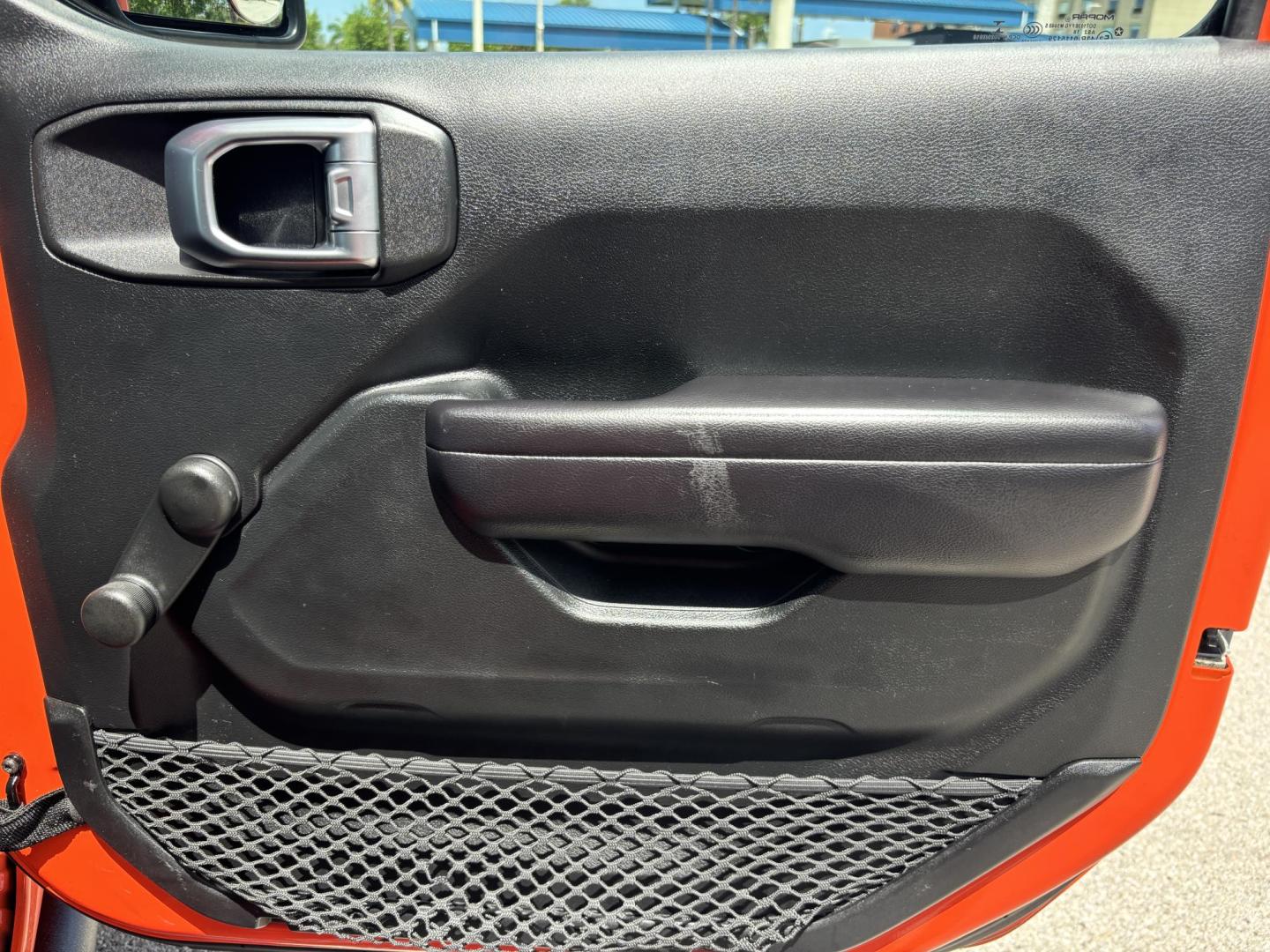 2018 ORANGE /charcoal Jeep Wrangler Unlimited Sport (1C4HJXDN1JW) with an 2.0L L4 DOHC 16V TURBO engine, 6A transmission, located at 11170 Summerlin Square Dr., Fort Myers Beach, FL, 33931, (239) 999-7777, 26.493546, -81.941628 - We have financing available and we accept trades! Fill out a credit application on our website or come by today! If you have any questions, give us a call at (239) 999 - 7777 or visit our website at firstautocredit.com. 11170 Summerlin Square Dr, Fort Myers Beach, FL 33931 No Damage No Acci - Photo#54