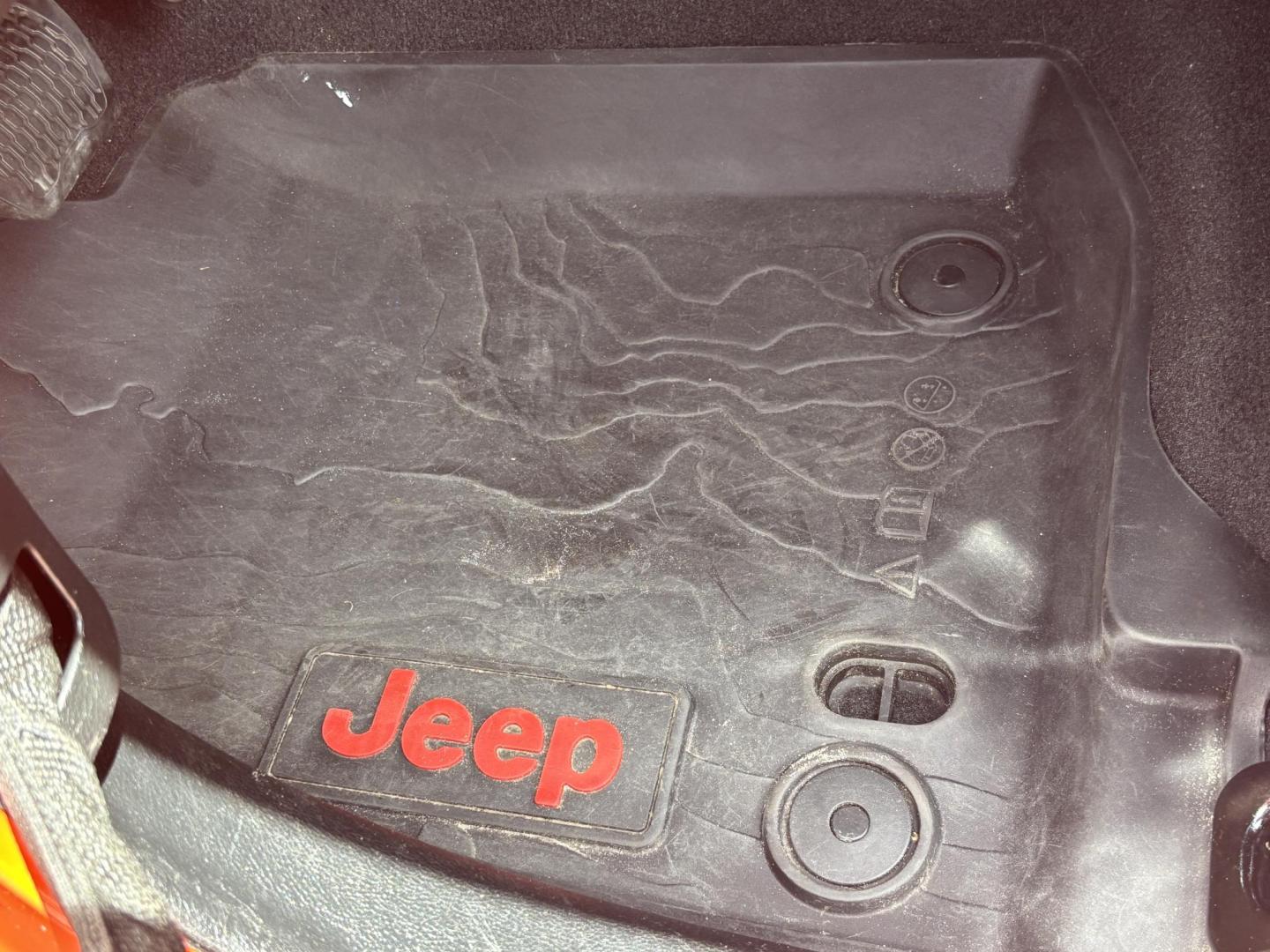 2018 ORANGE /charcoal Jeep Wrangler Unlimited Sport (1C4HJXDN1JW) with an 2.0L L4 DOHC 16V TURBO engine, 6A transmission, located at 11170 Summerlin Square Dr., Fort Myers Beach, FL, 33931, (239) 999-7777, 26.493546, -81.941628 - We have financing available and we accept trades! Fill out a credit application on our website or come by today! If you have any questions, give us a call at (239) 999 - 7777 or visit our website at firstautocredit.com. 11170 Summerlin Square Dr, Fort Myers Beach, FL 33931 No Damage No Acci - Photo#14