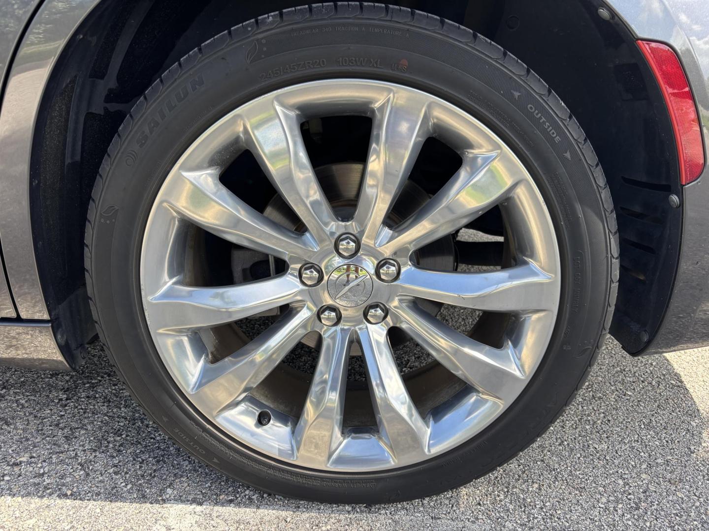2019 GRAY /black Chrysler 300 Limited RWD (2C3CCAEG3KH) with an 3.6L V6 SOHC 24V engine, 8A transmission, located at 11170 Summerlin Square Dr., Fort Myers Beach, FL, 33931, (239) 999-7777, 26.493546, -81.941628 - We have financing available and we accept trades! Fill out a credit application on our website or come by today! If you have any questions, give us a call at (239) 999 - 7777 or visit our website at firstautocredit.com. 11170 Summerlin Square Dr, Fort Myers Beach, FL 33931 - Photo#38