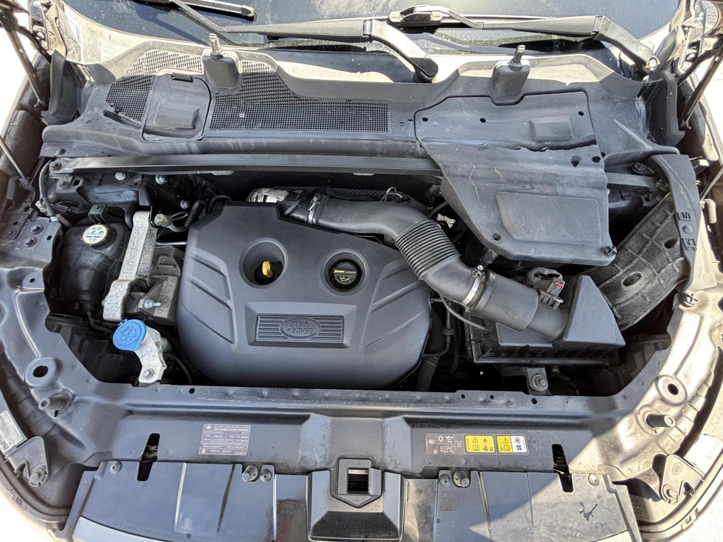 2016 BLACK /BLACK Land Rover Discovery Sport SE (SALCP2BG1GH) with an 2.0L L4 DOHC 16V engine, 9A transmission, located at 11170 Summerlin Square Dr., Fort Myers Beach, FL, 33931, (239) 999-7777, 26.493546, -81.941628 - We have financing available and we accept trades! Fill out a credit application on our website or come by today! If you have any questions, give us a call at (239) 999 - 7777 or visit our website at firstautocredit.com. 11170 Summerlin Square Dr, Fort Myers Beach, FL 33931 - Photo#38