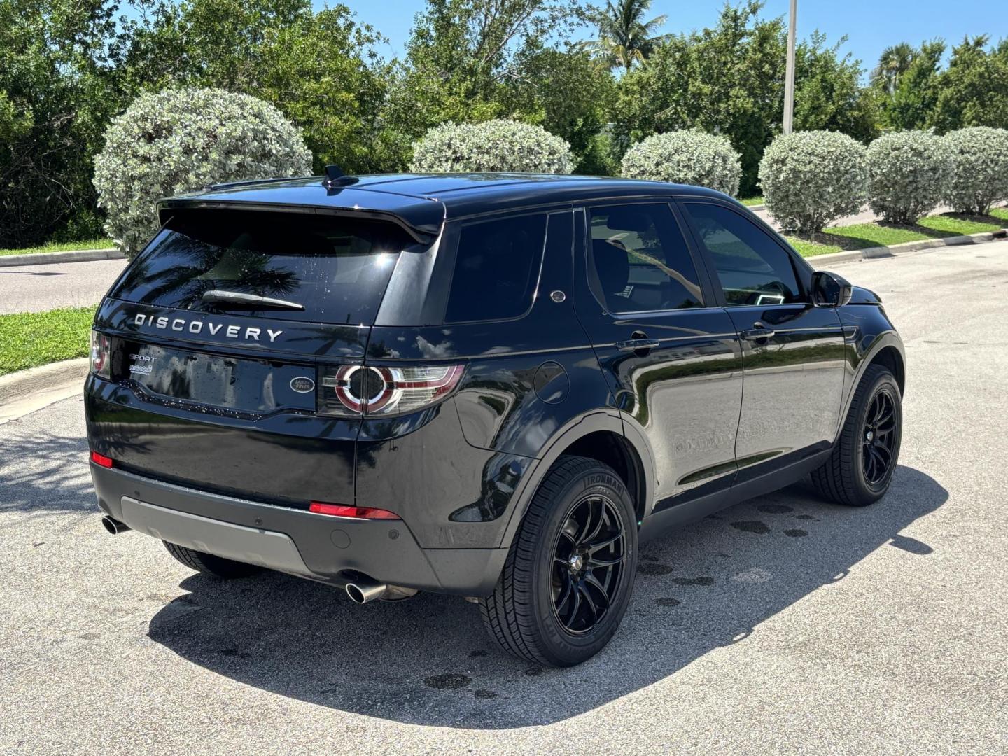 2016 BLACK /BLACK Land Rover Discovery Sport SE (SALCP2BG1GH) with an 2.0L L4 DOHC 16V engine, 9A transmission, located at 11170 Summerlin Square Dr., Fort Myers Beach, FL, 33931, (239) 999-7777, 26.493546, -81.941628 - We have financing available and we accept trades! Fill out a credit application on our website or come by today! If you have any questions, give us a call at (239) 999 - 7777 or visit our website at firstautocredit.com. 11170 Summerlin Square Dr, Fort Myers Beach, FL 33931 - Photo#6