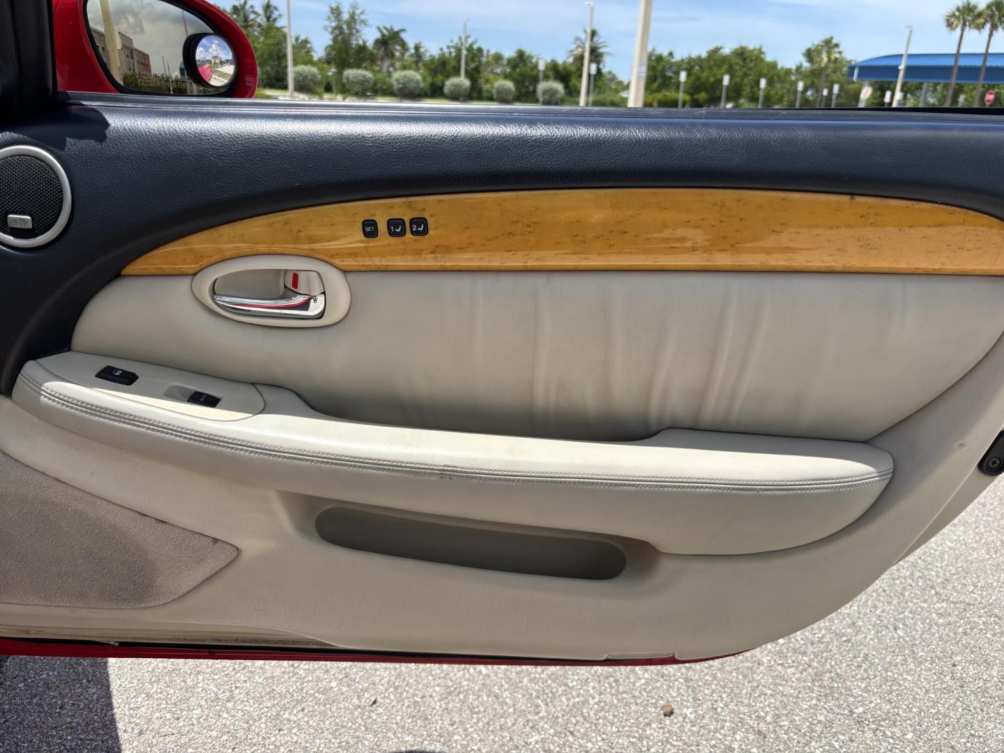 2002 RED /BEIGE Lexus SC 430 Convertible Hardtop Convertible (JTHFN48Y120) with an 4.3L V8 DOHC 32V engine, 5-Speed Automatic Overdrive transmission, located at 11170 Summerlin Square Dr., Fort Myers Beach, FL, 33931, (239) 999-7777, 26.493546, -81.941628 - 4 New Tires We have financing available and we accept trades! Fill out a credit application on our website or come by today! If you have any questions, give us a call at (239) 999 - 7777 or visit our website at firstautocredit.com. 11170 Summerlin Square Dr, Fort Myers Beach, FL 33931 Ca - Photo#33
