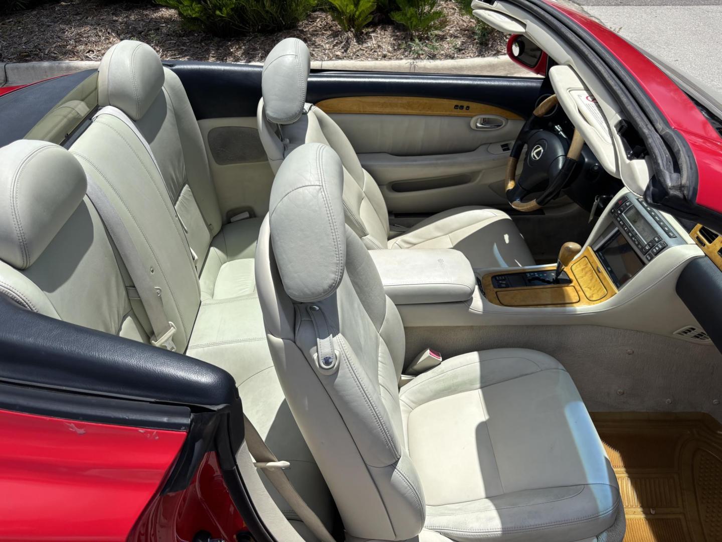 2002 RED /BEIGE Lexus SC 430 Convertible Hardtop Convertible (JTHFN48Y120) with an 4.3L V8 DOHC 32V engine, 5-Speed Automatic Overdrive transmission, located at 11170 Summerlin Square Dr., Fort Myers Beach, FL, 33931, (239) 999-7777, 26.493546, -81.941628 - 4 New Tires We have financing available and we accept trades! Fill out a credit application on our website or come by today! If you have any questions, give us a call at (239) 999 - 7777 or visit our website at firstautocredit.com. 11170 Summerlin Square Dr, Fort Myers Beach, FL 33931 Ca - Photo#20