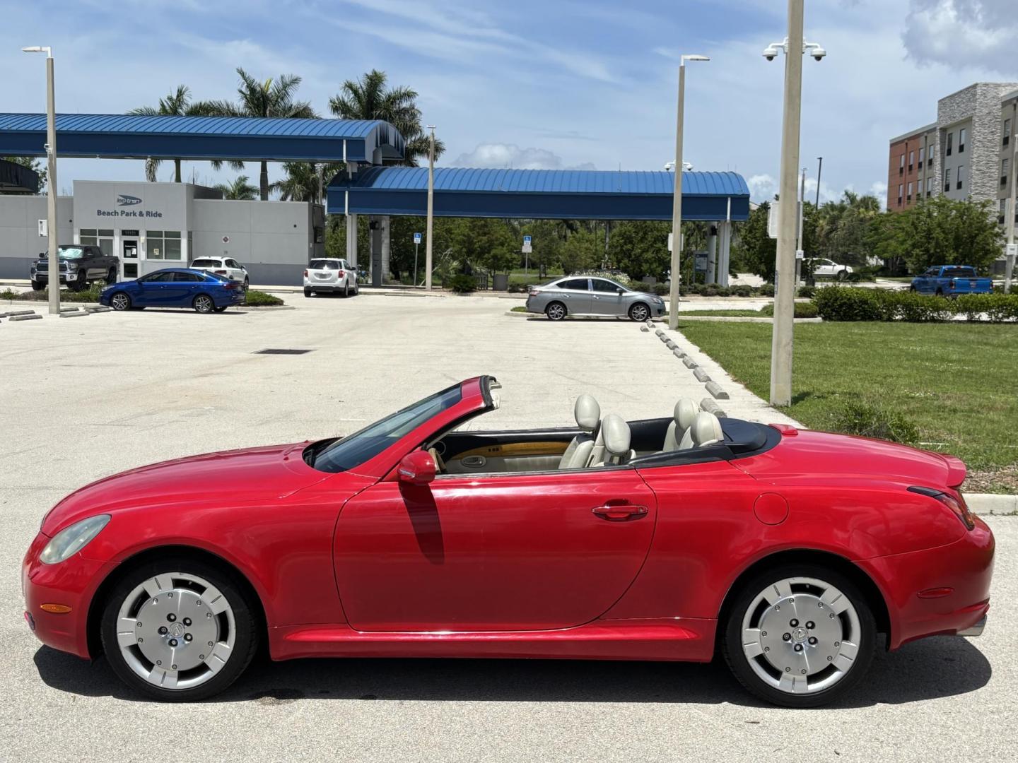 2002 RED /BEIGE Lexus SC 430 Convertible Hardtop Convertible (JTHFN48Y120) with an 4.3L V8 DOHC 32V engine, 5-Speed Automatic Overdrive transmission, located at 11170 Summerlin Square Dr., Fort Myers Beach, FL, 33931, (239) 999-7777, 26.493546, -81.941628 - 4 New Tires We have financing available and we accept trades! Fill out a credit application on our website or come by today! If you have any questions, give us a call at (239) 999 - 7777 or visit our website at firstautocredit.com. 11170 Summerlin Square Dr, Fort Myers Beach, FL 33931 Ca - Photo#7