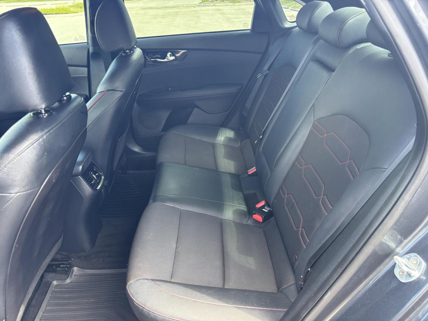 2021 GRAY Kia Forte GT 7A (3KPF44AC7ME) with an 1.6L L4 DOHC 16V engine, 7A transmission, located at 11170 Summerlin Square Dr., Fort Myers Beach, FL, 33931, (239) 999-7777, 26.493546, -81.941628 - We have financing available and we accept trades! Fill out a credit application on our website or come by today! If you have any questions, give us a call at (239) 999 - 7777 or visit our website at firstautocredit.com. 11170 Summerlin Square Dr, Fort Myers Beach, FL 33931 Carfax 1 Owner - Photo#13