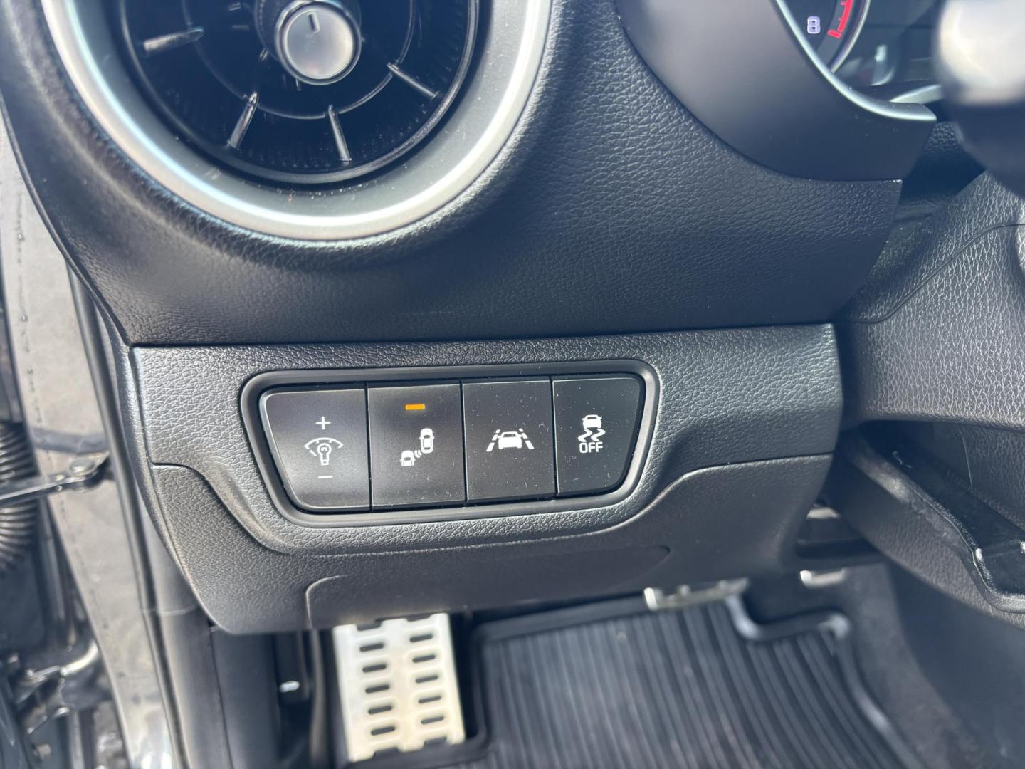 2021 GRAY Kia Forte GT 7A (3KPF44AC7ME) with an 1.6L L4 DOHC 16V engine, 7A transmission, located at 11170 Summerlin Square Dr., Fort Myers Beach, FL, 33931, (239) 999-7777, 26.493546, -81.941628 - We have financing available and we accept trades! Fill out a credit application on our website or come by today! If you have any questions, give us a call at (239) 999 - 7777 or visit our website at firstautocredit.com. 11170 Summerlin Square Dr, Fort Myers Beach, FL 33931 Carfax 1 Owner - Photo#18