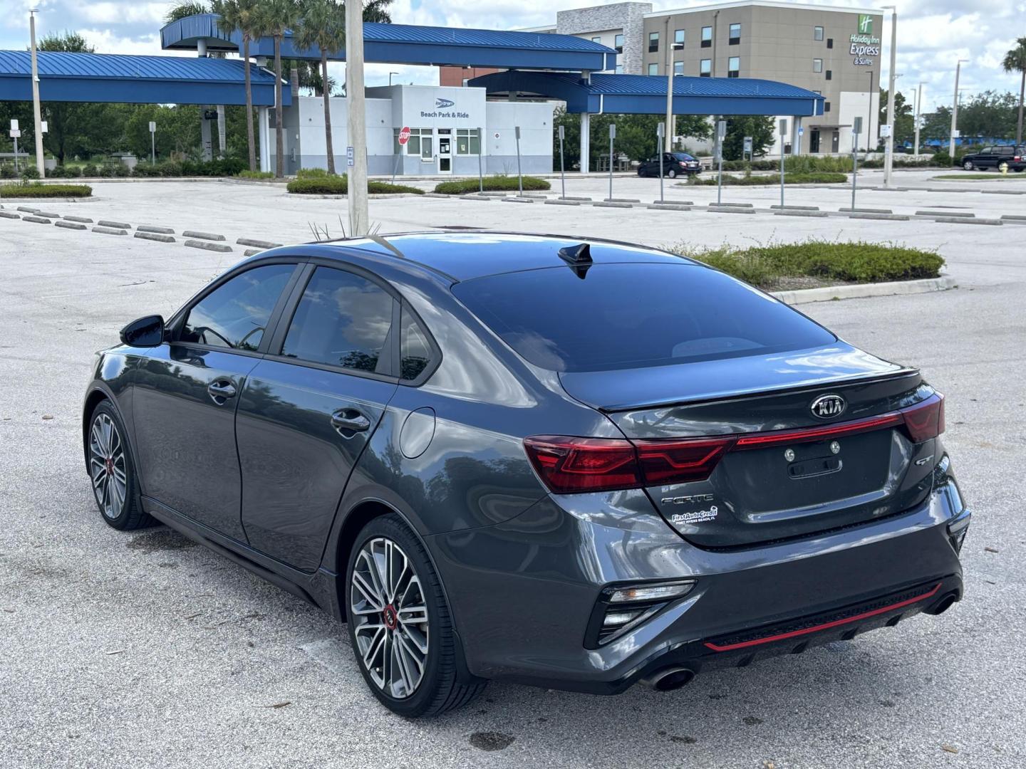 2021 GRAY Kia Forte GT 7A (3KPF44AC7ME) with an 1.6L L4 DOHC 16V engine, 7A transmission, located at 11170 Summerlin Square Dr., Fort Myers Beach, FL, 33931, (239) 999-7777, 26.493546, -81.941628 - We have financing available and we accept trades! Fill out a credit application on our website or come by today! If you have any questions, give us a call at (239) 999 - 7777 or visit our website at firstautocredit.com. 11170 Summerlin Square Dr, Fort Myers Beach, FL 33931 Carfax 1 Owner - Photo#4