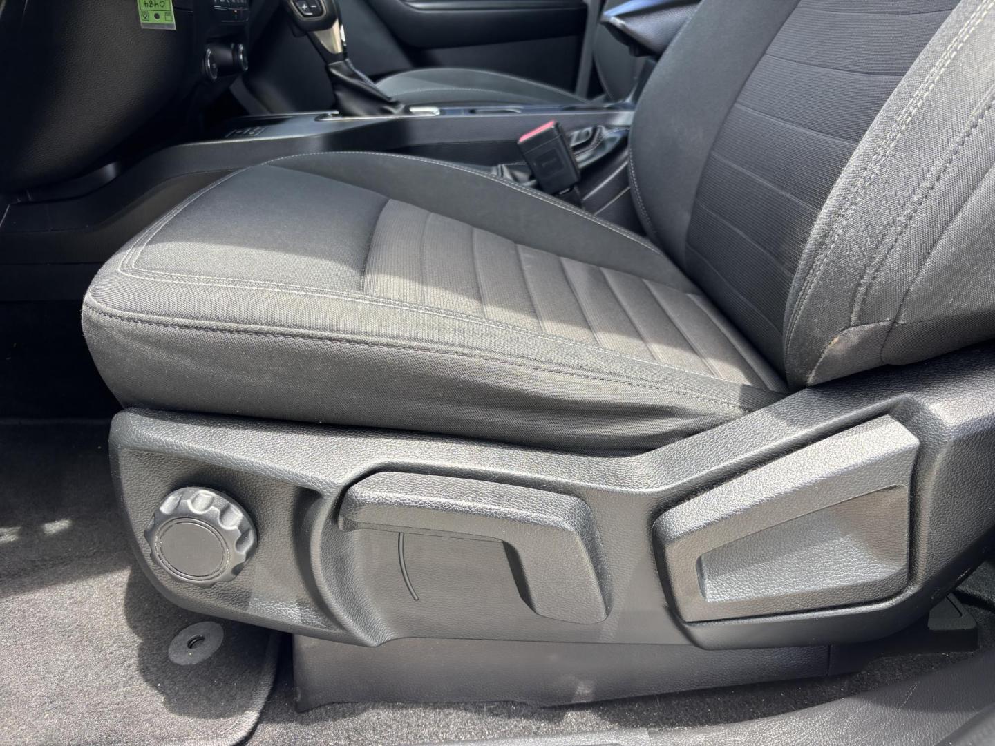 2019 SILVER /CHARCOAL Ford Ranger XLT SuperCrew 2WD (1FTER4EH0KL) with an 2.3L L4 DOHC 16V engine, 10A transmission, located at 11170 Summerlin Square Dr., Fort Myers Beach, FL, 33931, (239) 999-7777, 26.493546, -81.941628 - Carfax 1 Owner - Photo#31
