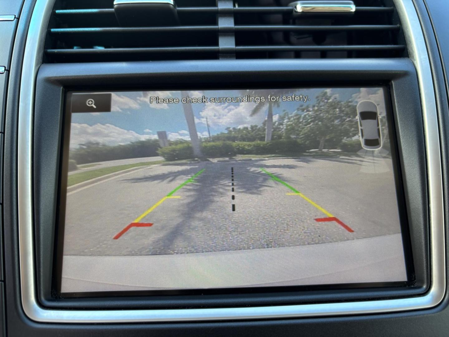 2016 WHITE /TAN Lincoln MKX Select (2LMTJ6KR8GB) with an 3.7L V6 DOHC 24V engine, 6A transmission, located at 11170 Summerlin Square Dr., Fort Myers Beach, FL, 33931, (239) 999-7777, 26.493546, -81.941628 - Carfax 2 Owner No Damage No Accidents! Back Up Camera Keyless Entry Bluetooth Navigation - Photo#32
