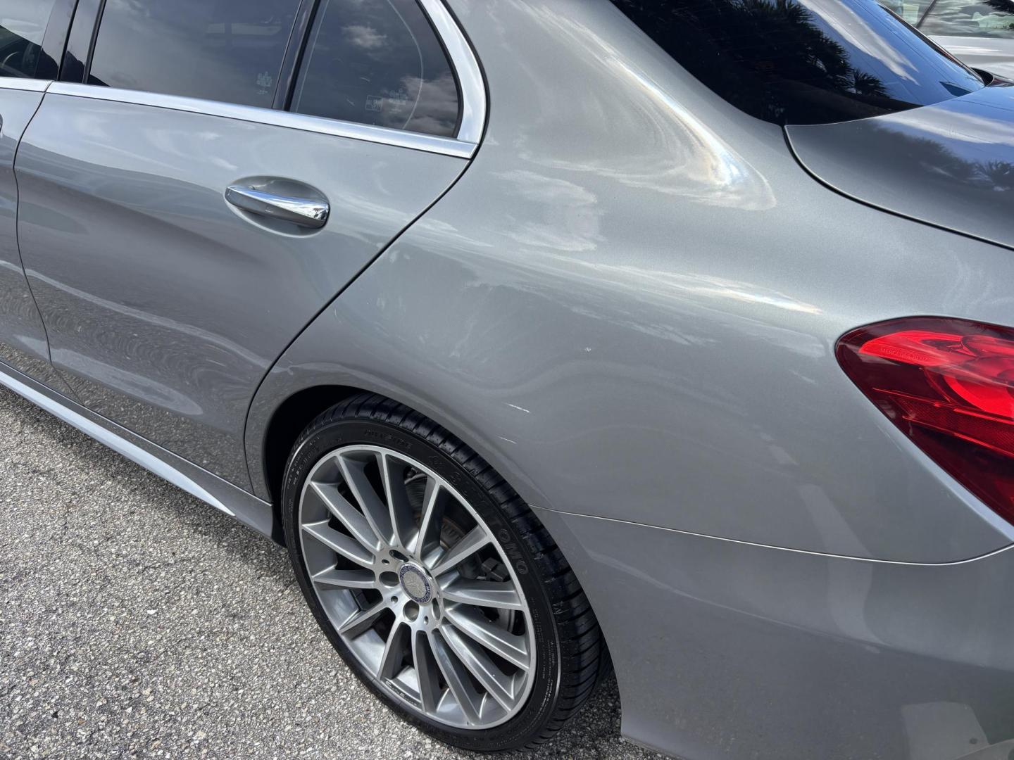 2016 SILVER Mercedes-Benz C-Class C300 Sedan (55SWF4JBXGU) with an 2.0L L4 DOHC 16V engine, 7A transmission, located at 11170 Summerlin Square Dr., Fort Myers Beach, FL, 33931, (239) 999-7777, 26.493546, -81.941628 - Photo#50