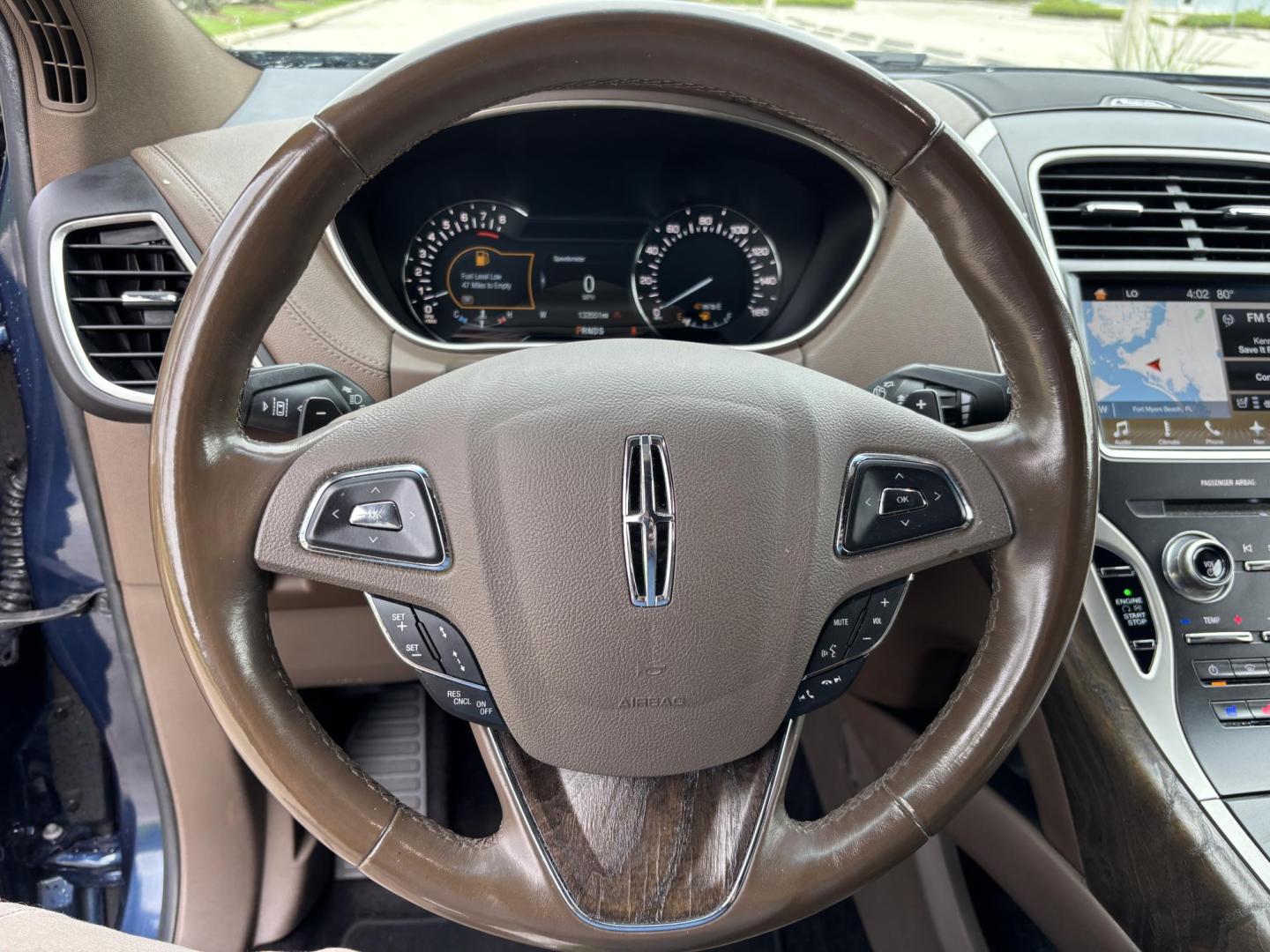 2017 BLUE Lincoln MKX Reserve AWD (2LMPJ8LP2HB) with an 2.7L V6 DOHC 24V engine, 6A transmission, located at 11170 Summerlin Square Dr., Fort Myers Beach, FL, 33931, (239) 999-7777, 26.493546, -81.941628 - Carfax 2 Owner Sale Price $12,900 Carfax Value $14,810 - Photo#25