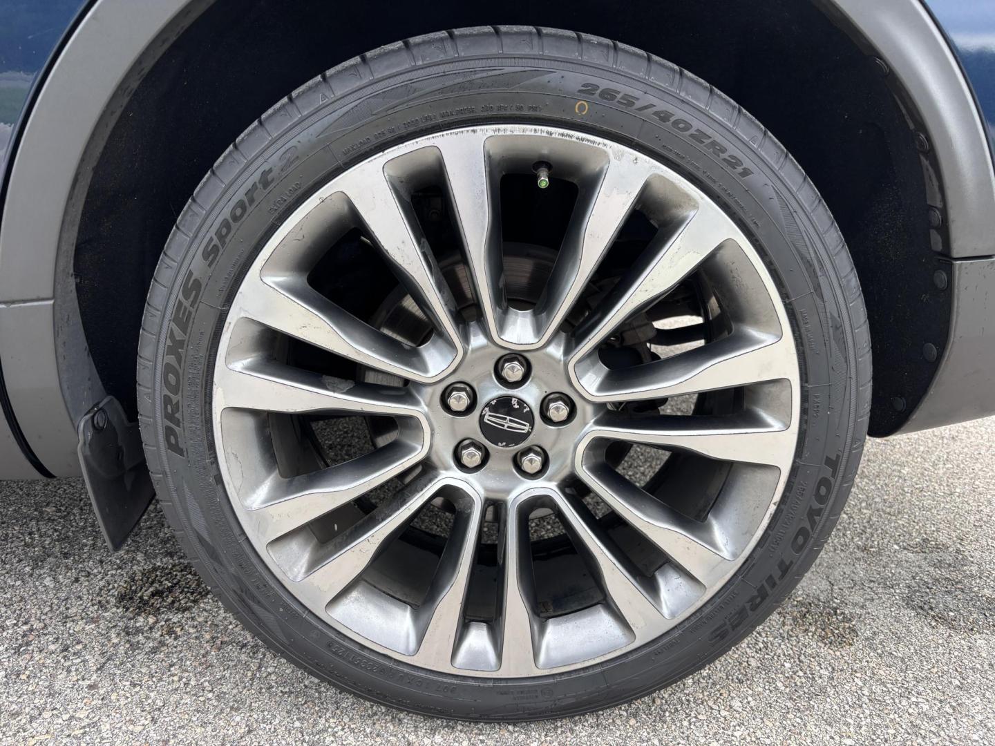 2017 BLUE Lincoln MKX Reserve AWD (2LMPJ8LP2HB) with an 2.7L V6 DOHC 24V engine, 6A transmission, located at 11170 Summerlin Square Dr., Fort Myers Beach, FL, 33931, (239) 999-7777, 26.493546, -81.941628 - Carfax 2 Owner Sale Price $12,900 Carfax Value $14,810 - Photo#48