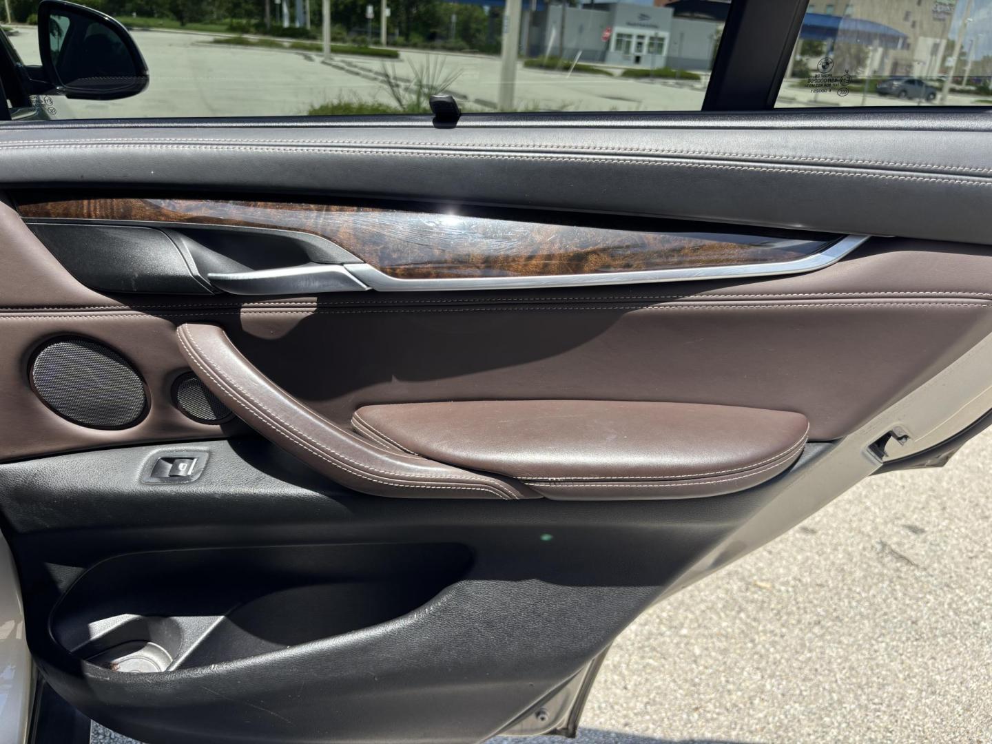 2015 BMW X5 xDrive35i (5UXKR0C56F0) with an 3.0L L6 DOHC 24V engine, 8-Speed Automatic transmission, located at 11170 Summerlin Square Dr., Fort Myers Beach, FL, 33931, (239) 999-7777, 26.493546, -81.941628 - 3rd Row - Photo#35
