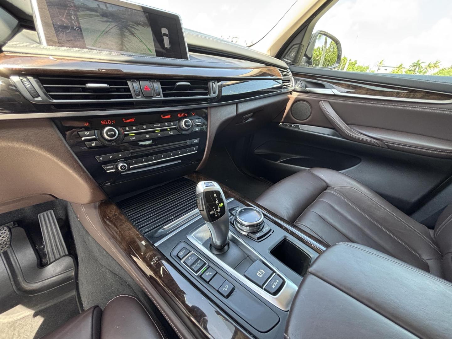 2015 BMW X5 xDrive35i (5UXKR0C56F0) with an 3.0L L6 DOHC 24V engine, 8-Speed Automatic transmission, located at 11170 Summerlin Square Dr., Fort Myers Beach, FL, 33931, (239) 999-7777, 26.493546, -81.941628 - 3rd Row - Photo#12
