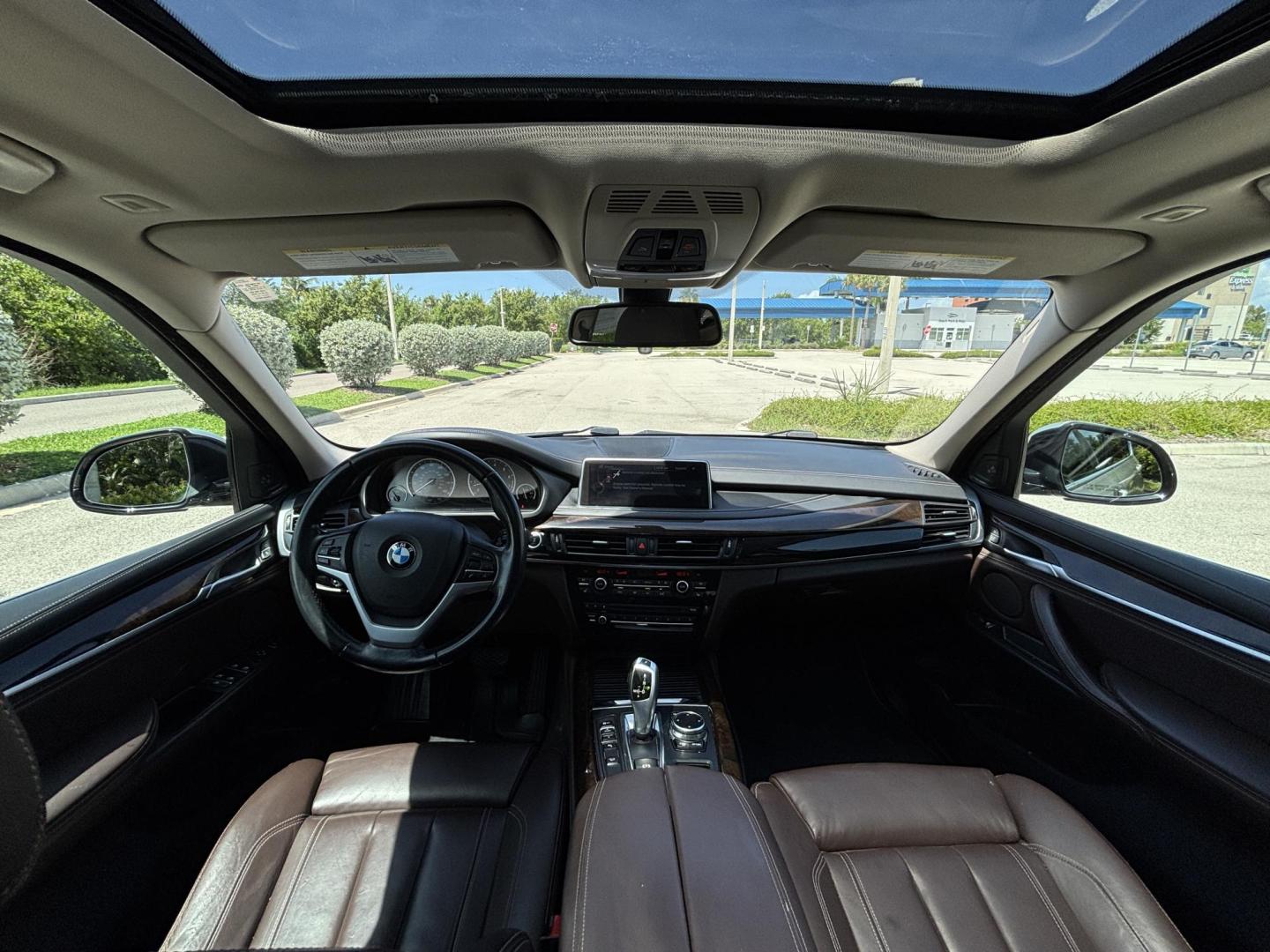 2015 BMW X5 xDrive35i (5UXKR0C56F0) with an 3.0L L6 DOHC 24V engine, 8-Speed Automatic transmission, located at 11170 Summerlin Square Dr., Fort Myers Beach, FL, 33931, (239) 999-7777, 26.493546, -81.941628 - 3rd Row - Photo#8