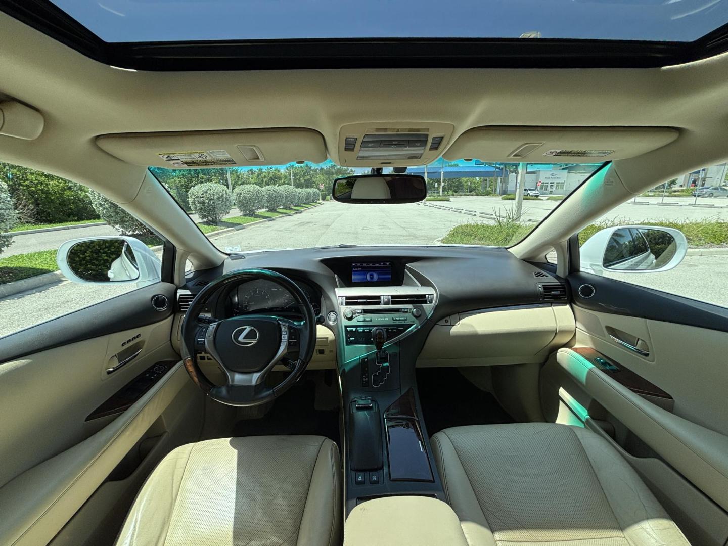 2015 WHITE /TAN Lexus RX 350 AWD (2T2BK1BA5FC) with an 3.5L V6 DOHC 24V engine, 6-Speed Automatic transmission, located at 11170 Summerlin Square Dr., Fort Myers Beach, FL, 33931, (239) 999-7777, 26.493546, -81.941628 - Carfax 1 Owner - Photo#8