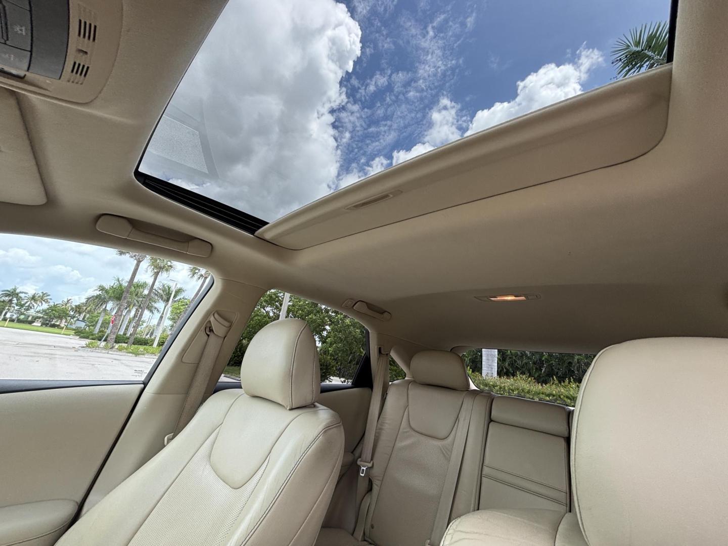 2015 WHITE /TAN Lexus RX 350 AWD (2T2BK1BA5FC) with an 3.5L V6 DOHC 24V engine, 6-Speed Automatic transmission, located at 11170 Summerlin Square Dr., Fort Myers Beach, FL, 33931, (239) 999-7777, 26.493546, -81.941628 - Carfax 1 Owner - Photo#11