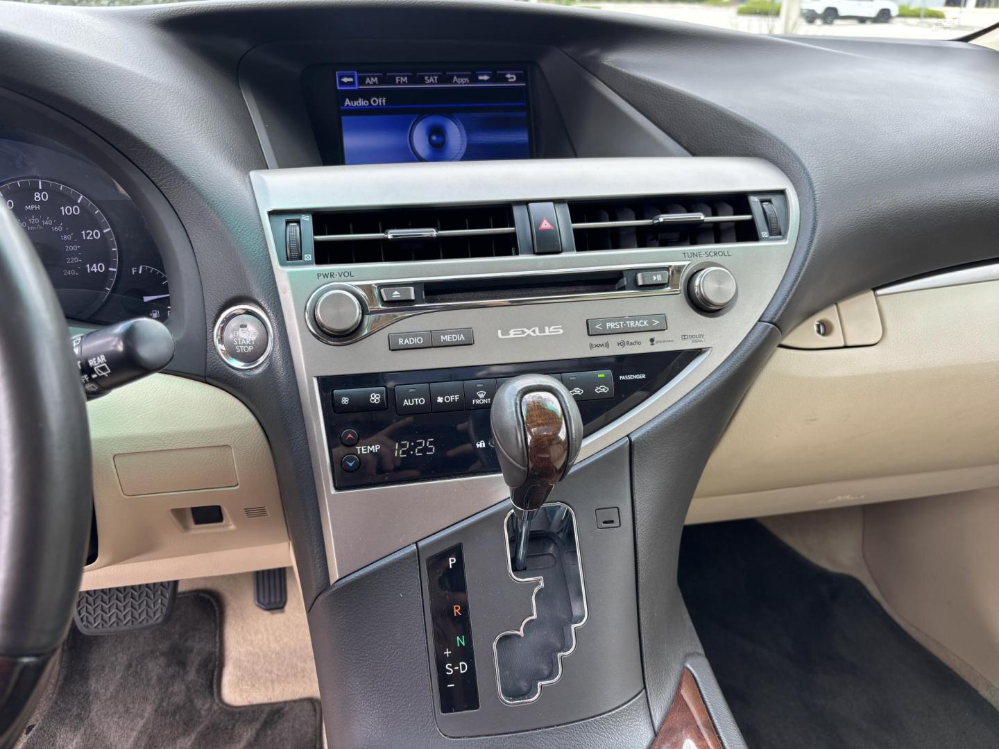 2015 WHITE /TAN Lexus RX 350 AWD (2T2BK1BA5FC) with an 3.5L V6 DOHC 24V engine, 6-Speed Automatic transmission, located at 11170 Summerlin Square Dr., Fort Myers Beach, FL, 33931, (239) 999-7777, 26.493546, -81.941628 - Carfax 1 Owner - Photo#29