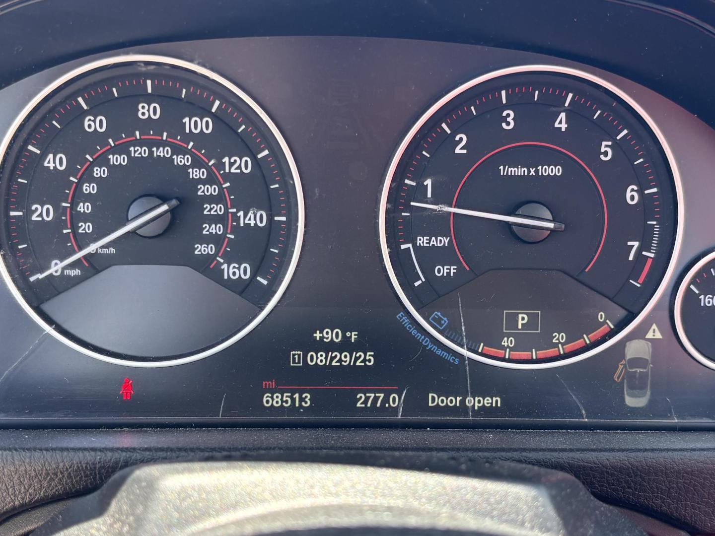 2016 WHITE /RED BMW 4-Series 435i xDrive convertible (WBA3T7C52G5) with an 3.0L V6 DOHC 24V engine, 8A transmission, located at 11170 Summerlin Square Dr., Fort Myers Beach, FL, 33931, (239) 999-7777, 26.493546, -81.941628 - Photo#18