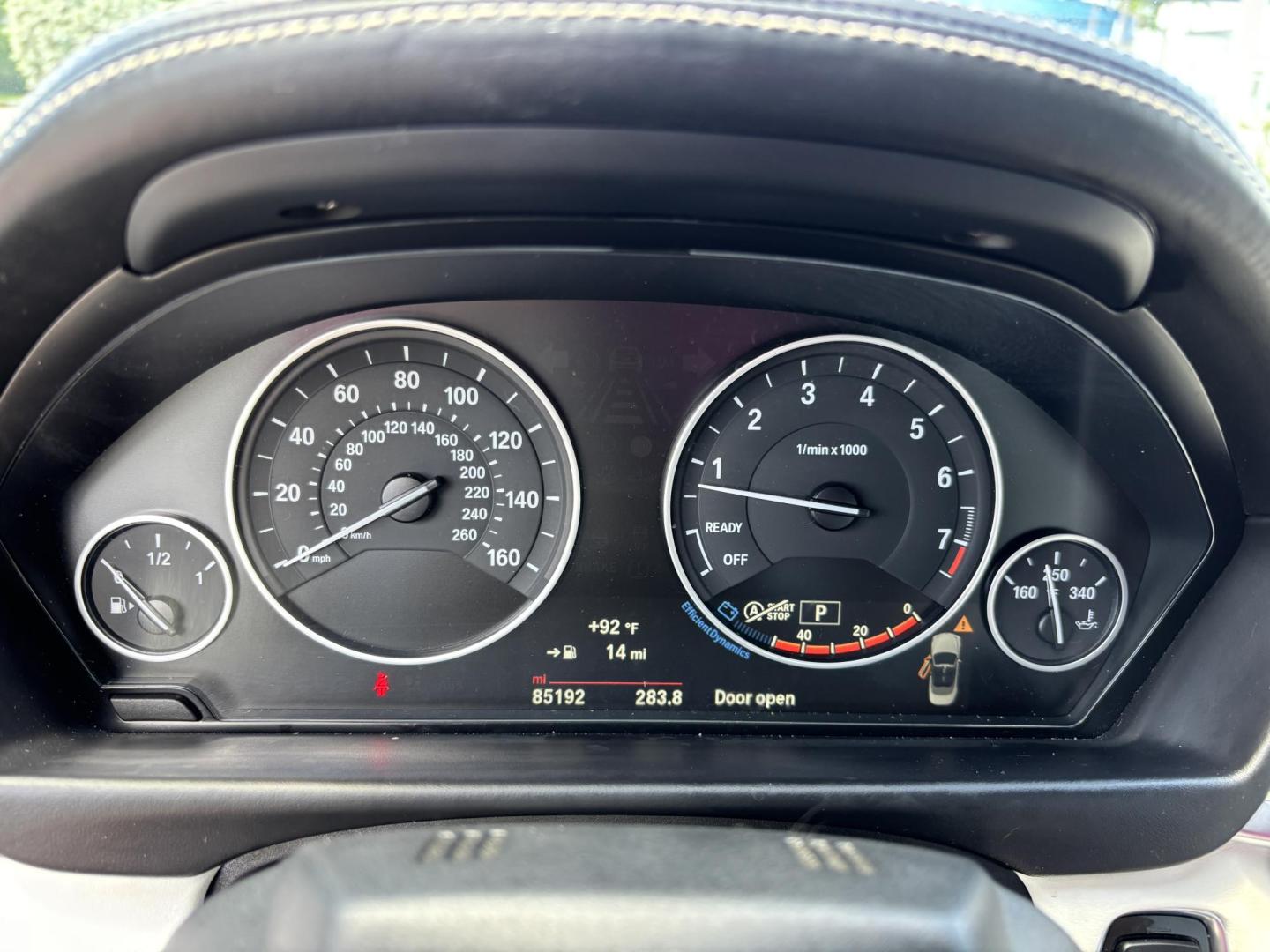 2018 GRAY /WHITE BMW 4-Series 440i convertible (WBA4Z5C51JE) with an 3.0L V6 DOHC 24V engine, 8A transmission, located at 11170 Summerlin Square Dr., Fort Myers Beach, FL, 33931, (239) 999-7777, 26.493546, -81.941628 - Photo#13