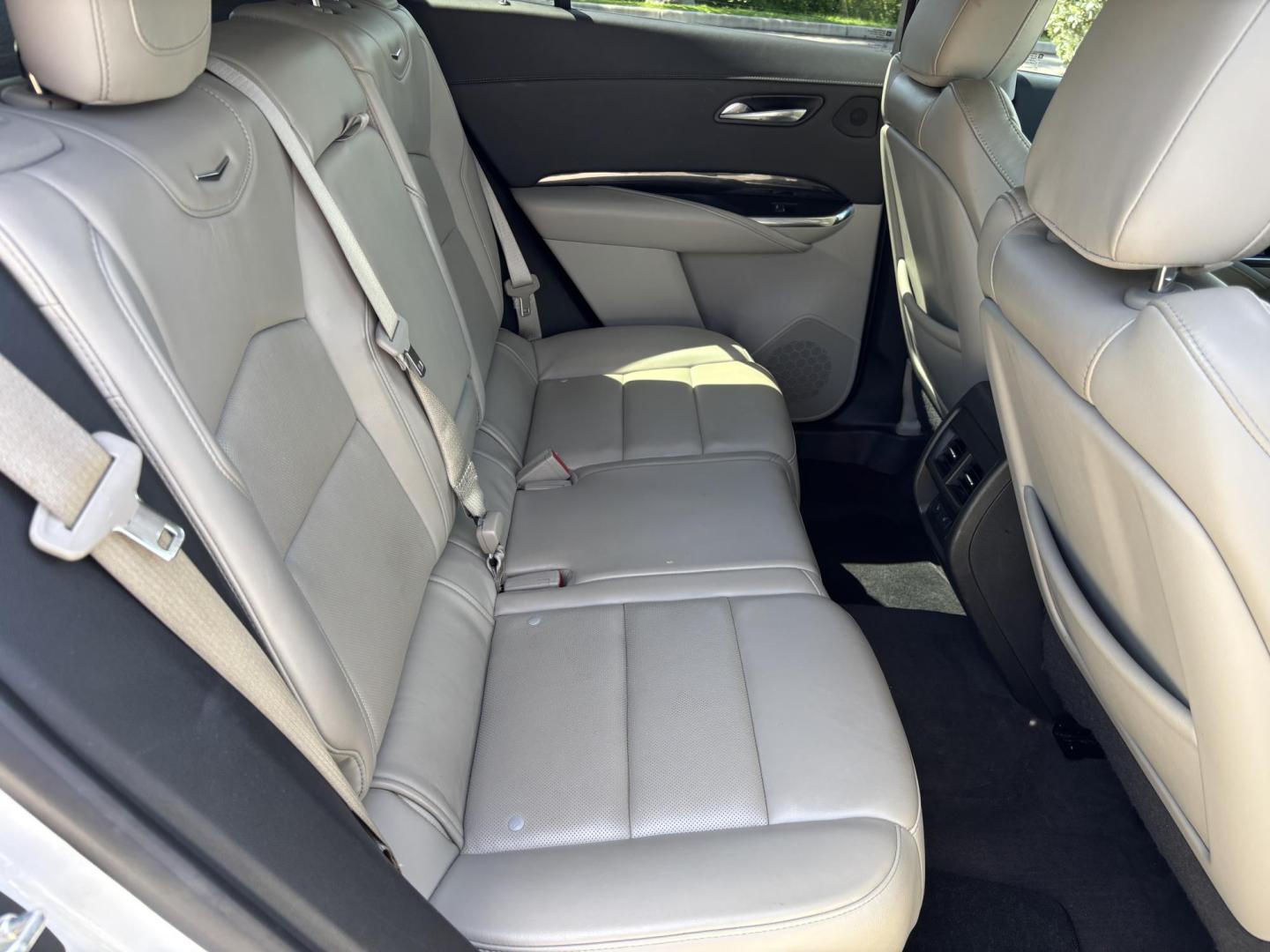 2020 WHITE /TAN Cadillac XT4 Premium Luxury (1GYFZCR44LF) with an 2.0L L4 DOHC 16V engine, 9A transmission, located at 11170 Summerlin Square Dr., Fort Myers Beach, FL, 33931, (239) 999-7777, 26.493546, -81.941628 - Photo#15