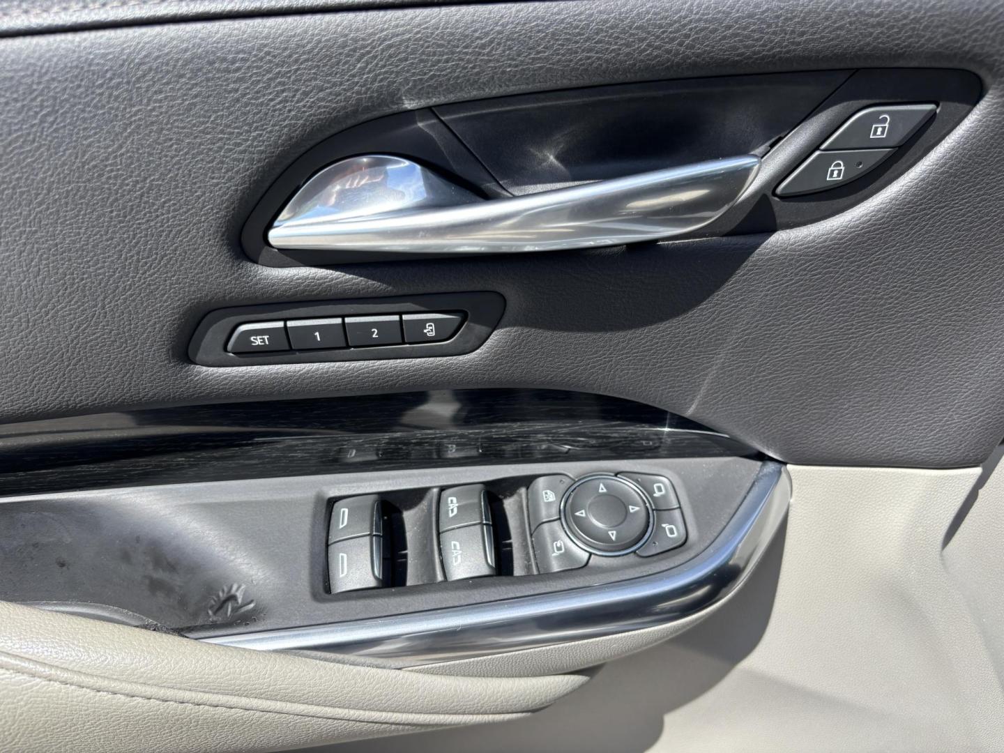 2020 WHITE /TAN Cadillac XT4 Premium Luxury (1GYFZCR44LF) with an 2.0L L4 DOHC 16V engine, 9A transmission, located at 11170 Summerlin Square Dr., Fort Myers Beach, FL, 33931, (239) 999-7777, 26.493546, -81.941628 - Photo#29