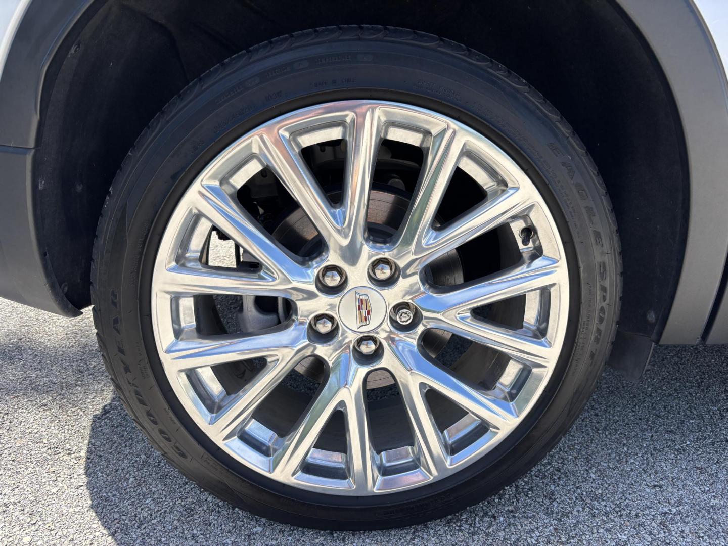 2020 WHITE /TAN Cadillac XT4 Premium Luxury (1GYFZCR44LF) with an 2.0L L4 DOHC 16V engine, 9A transmission, located at 11170 Summerlin Square Dr., Fort Myers Beach, FL, 33931, (239) 999-7777, 26.493546, -81.941628 - Photo#41