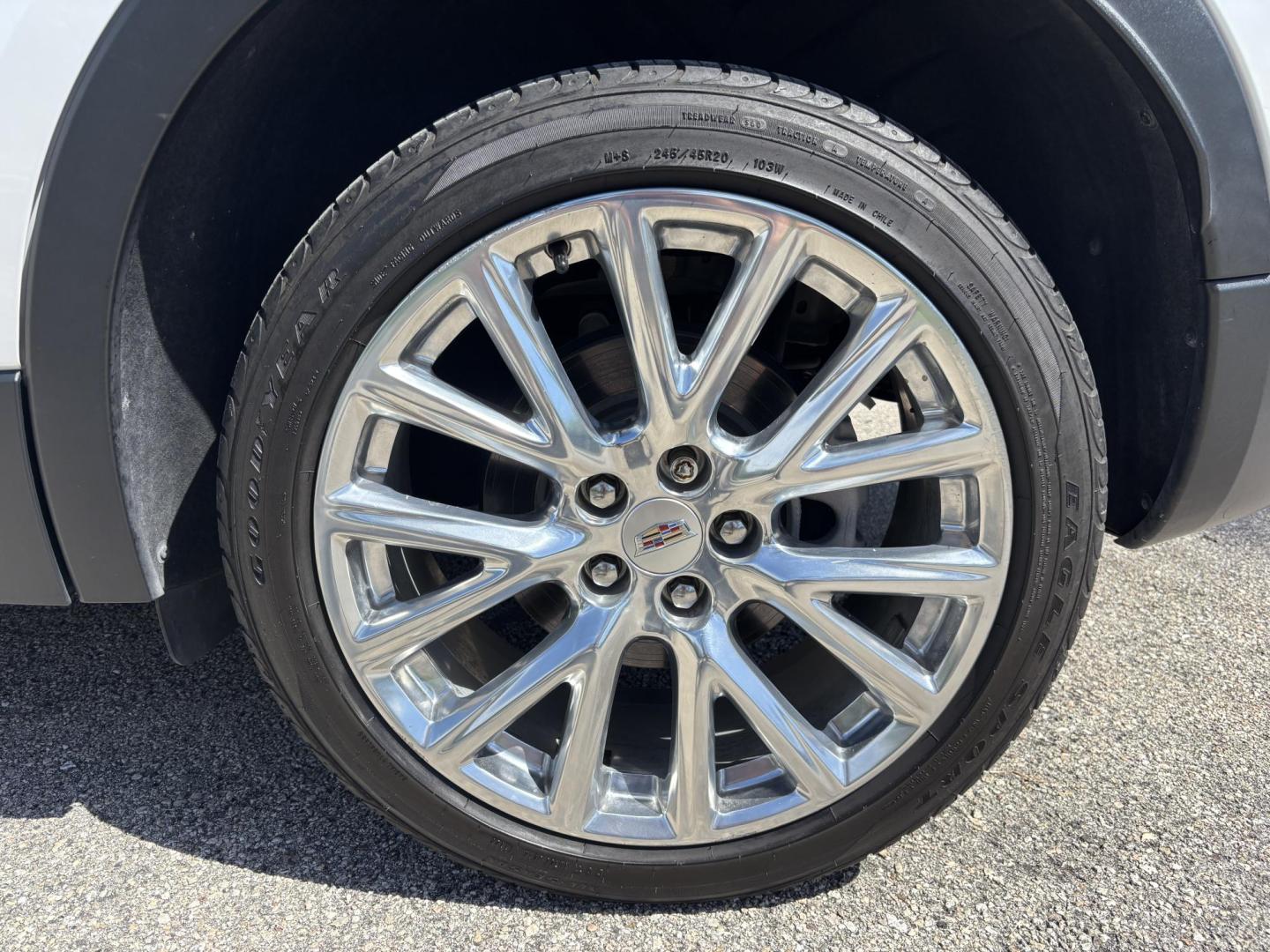 2020 WHITE /TAN Cadillac XT4 Premium Luxury (1GYFZCR44LF) with an 2.0L L4 DOHC 16V engine, 9A transmission, located at 11170 Summerlin Square Dr., Fort Myers Beach, FL, 33931, (239) 999-7777, 26.493546, -81.941628 - Photo#42