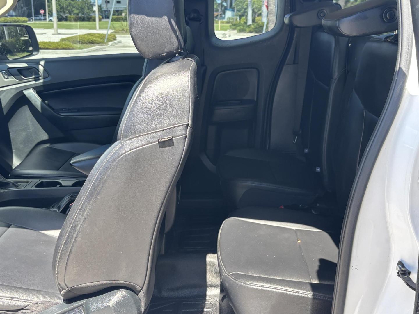 2020 WHITE /CHARCOAL Ford Ranger XL SuperCab 2WD (1FTER1EH9LL) with an 2.3L L4 DOHC 16V engine, 10A transmission, located at 11170 Summerlin Square Dr., Fort Myers Beach, FL, 33931, (239) 999-7777, 26.493546, -81.941628 - Carfax 1 Owner Prior Corporate Vehicle - Photo#15